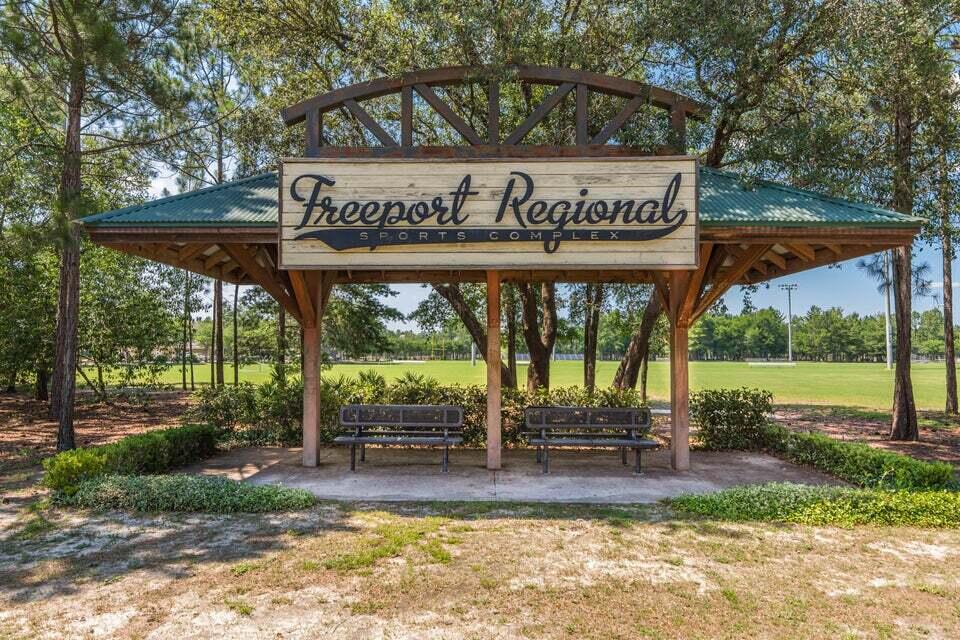 HAMMOCK BAY - Residential Lease