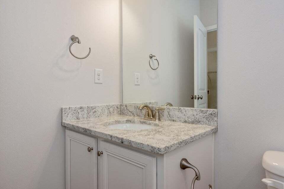 HAMMOCK BAY - Residential Lease