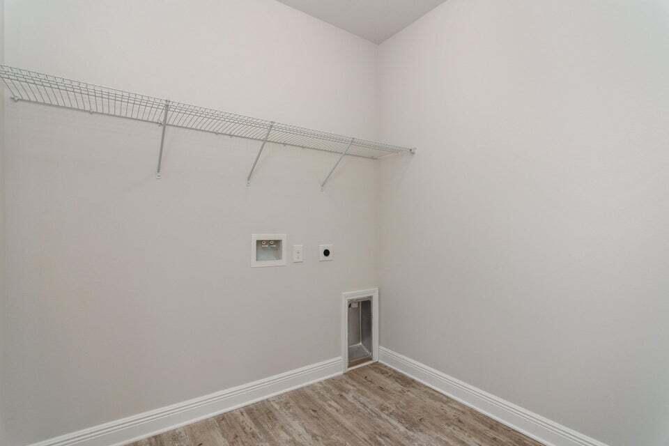 HAMMOCK BAY - Residential Lease