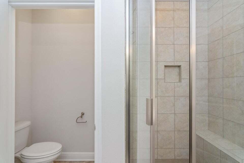 HAMMOCK BAY - Residential Lease