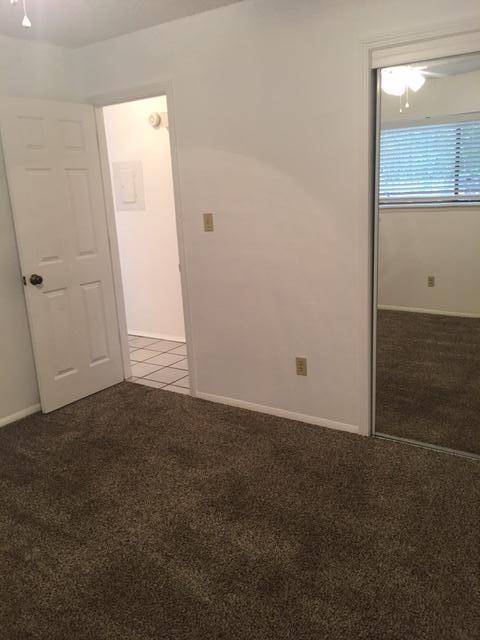 OAKLAND ADD E1/2 LOT - Residential