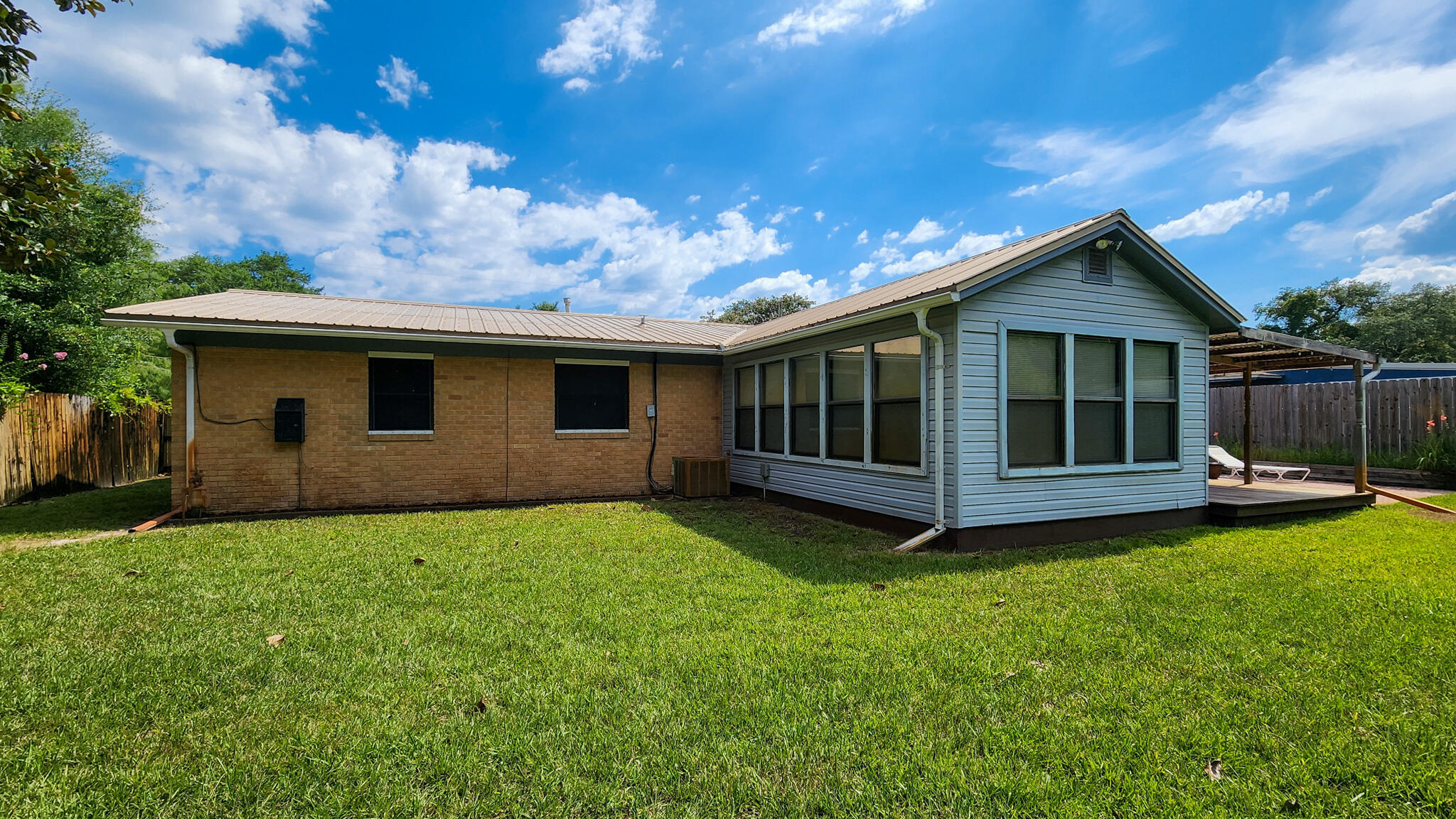 SEABREEZE 6TH ADDN - Residential