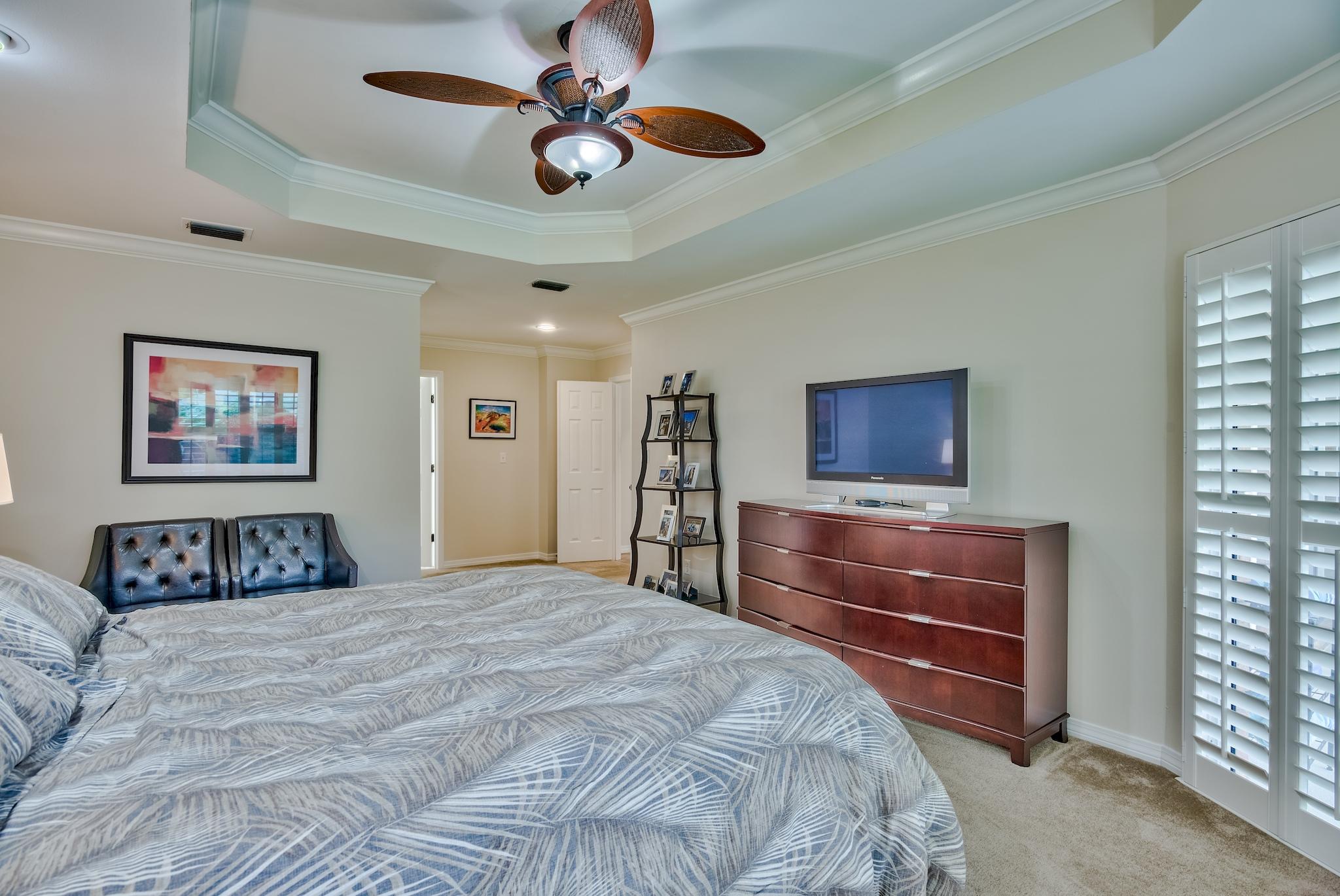 WINDSOR FOREST - Residential