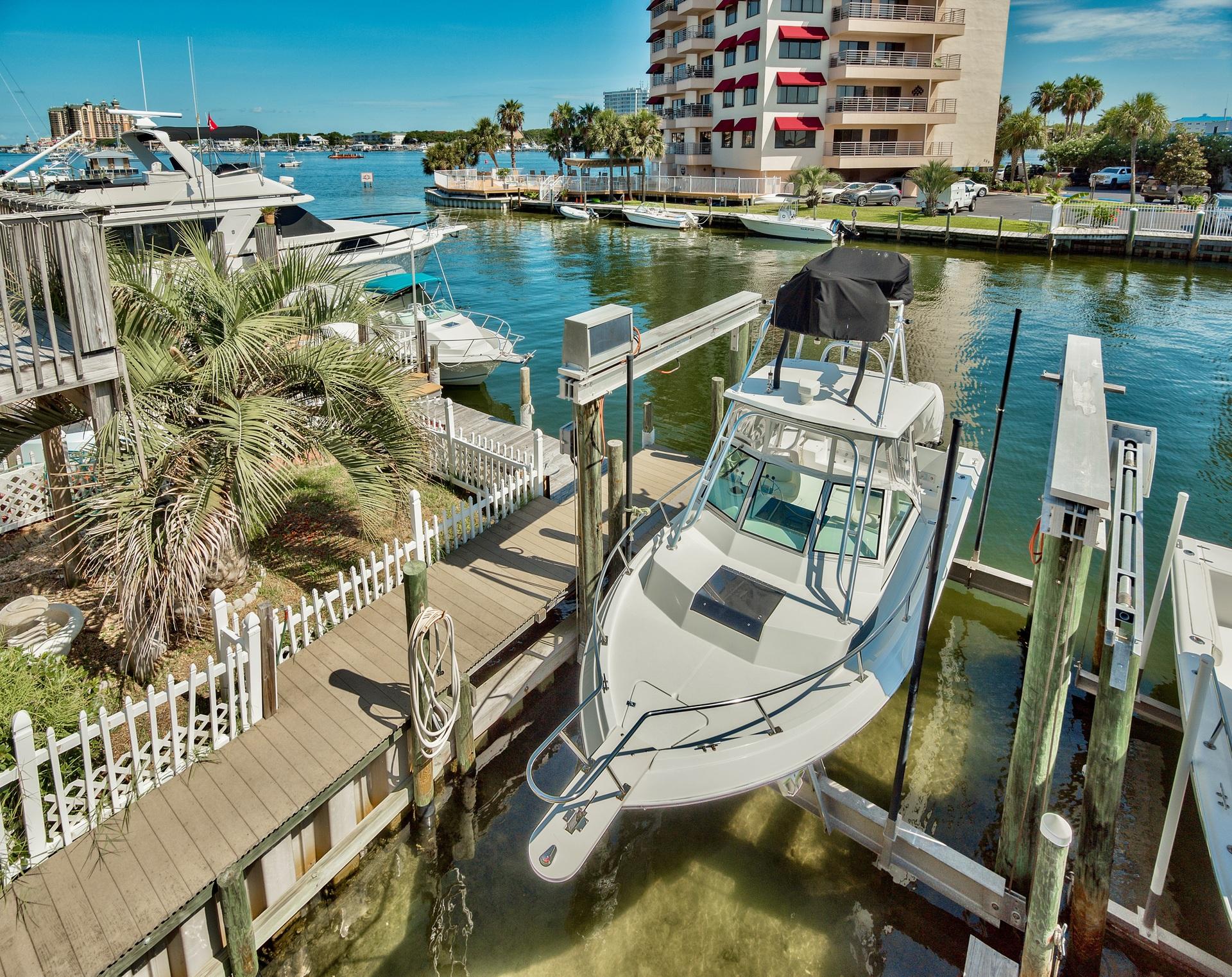 HOLIDAY ISLE #7 - Residential