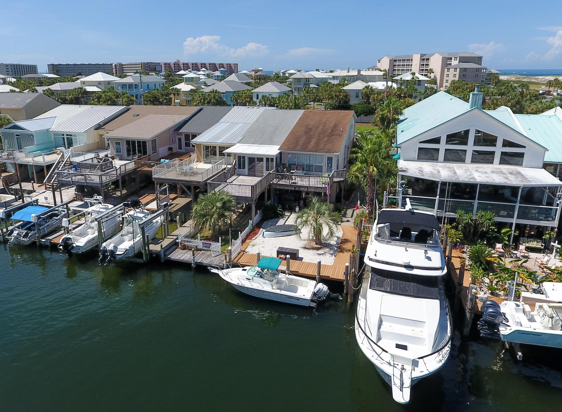 HOLIDAY ISLE #7 - Residential