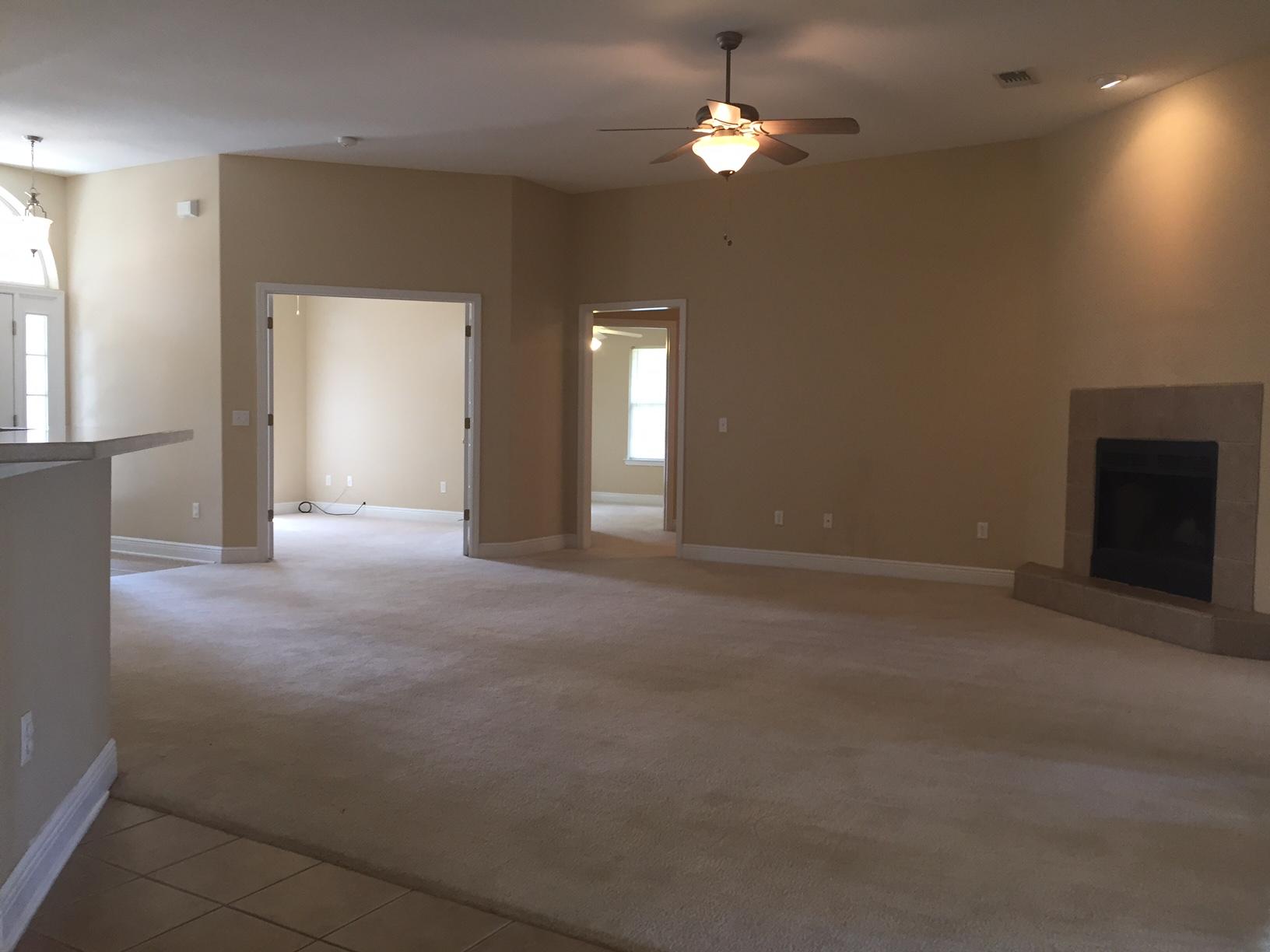 HARVELLS CROSSING - Residential