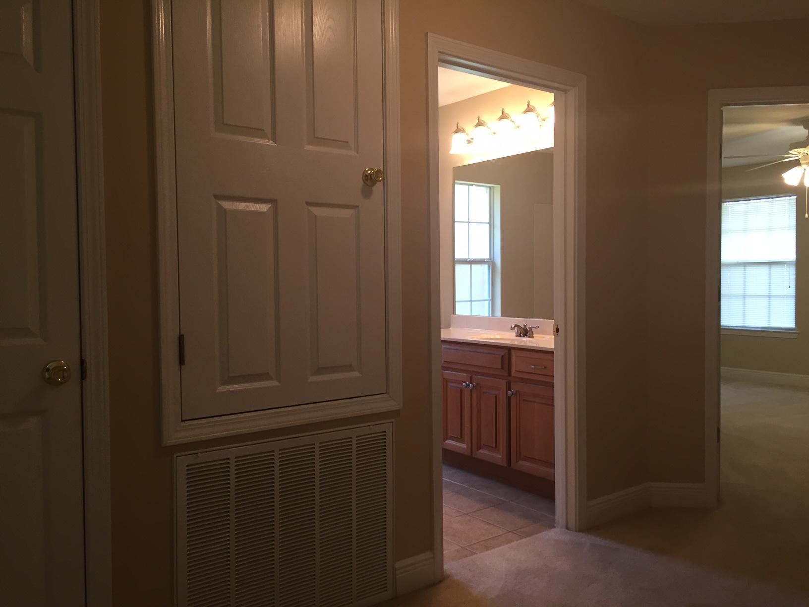 HARVELLS CROSSING - Residential