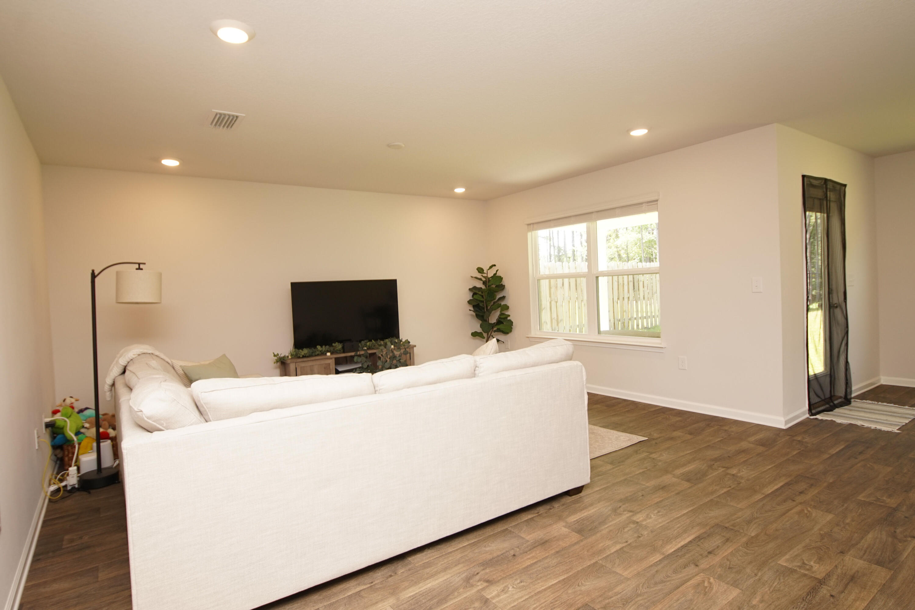 HAMMOCK BAY - MILL COTTAGES - Residential Lease