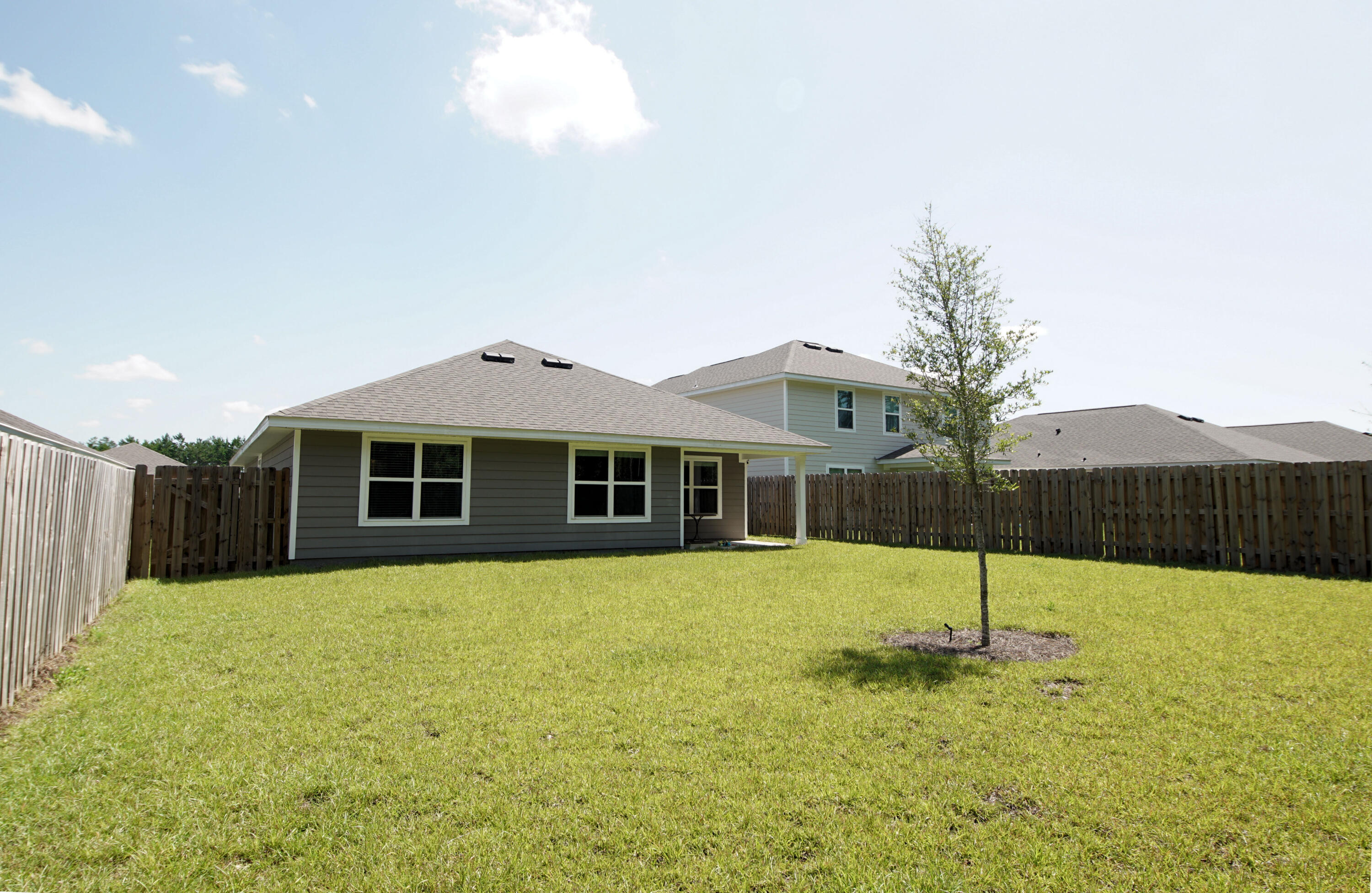 HAMMOCK BAY - MILL COTTAGES - Residential Lease