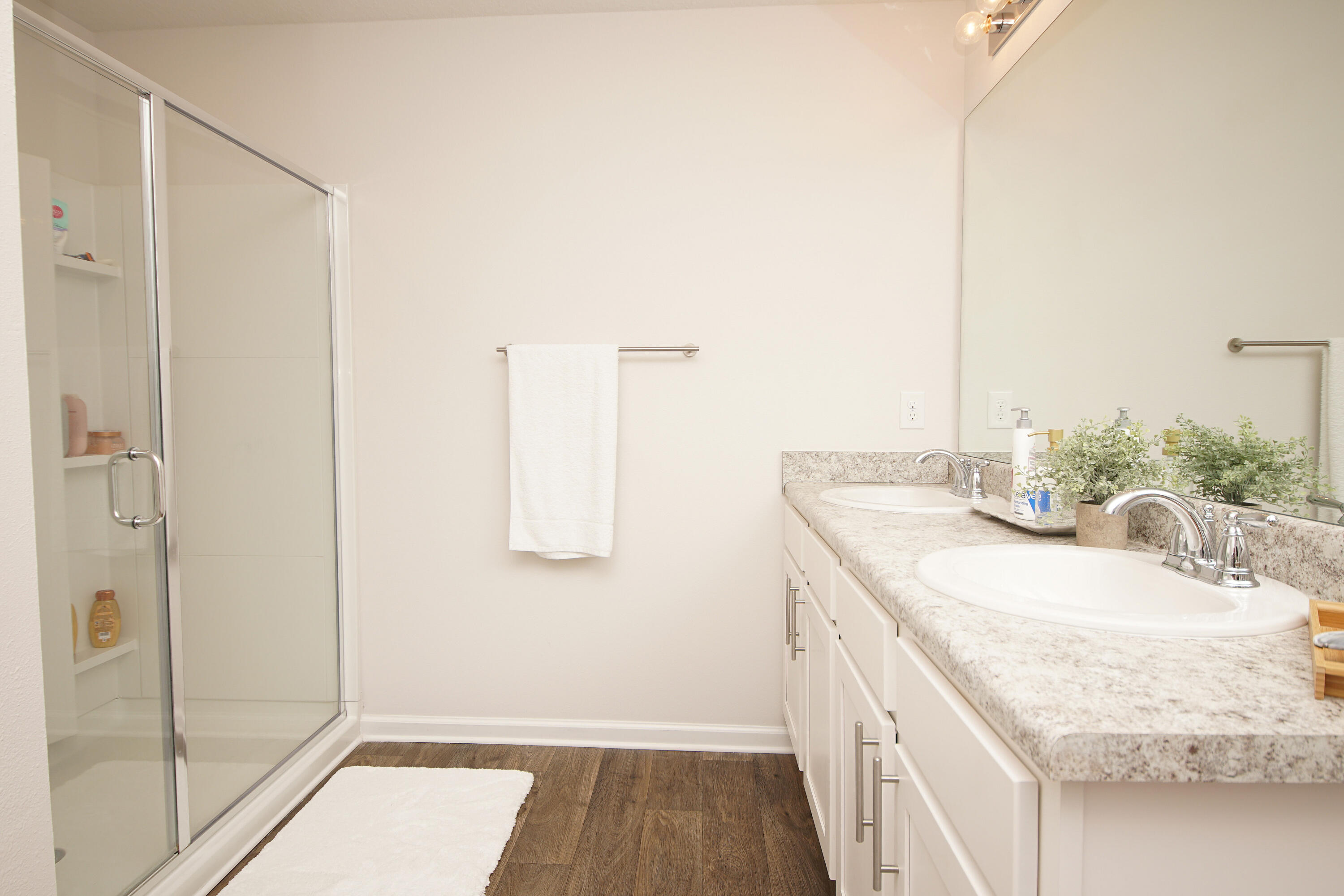 HAMMOCK BAY - MILL COTTAGES - Residential Lease