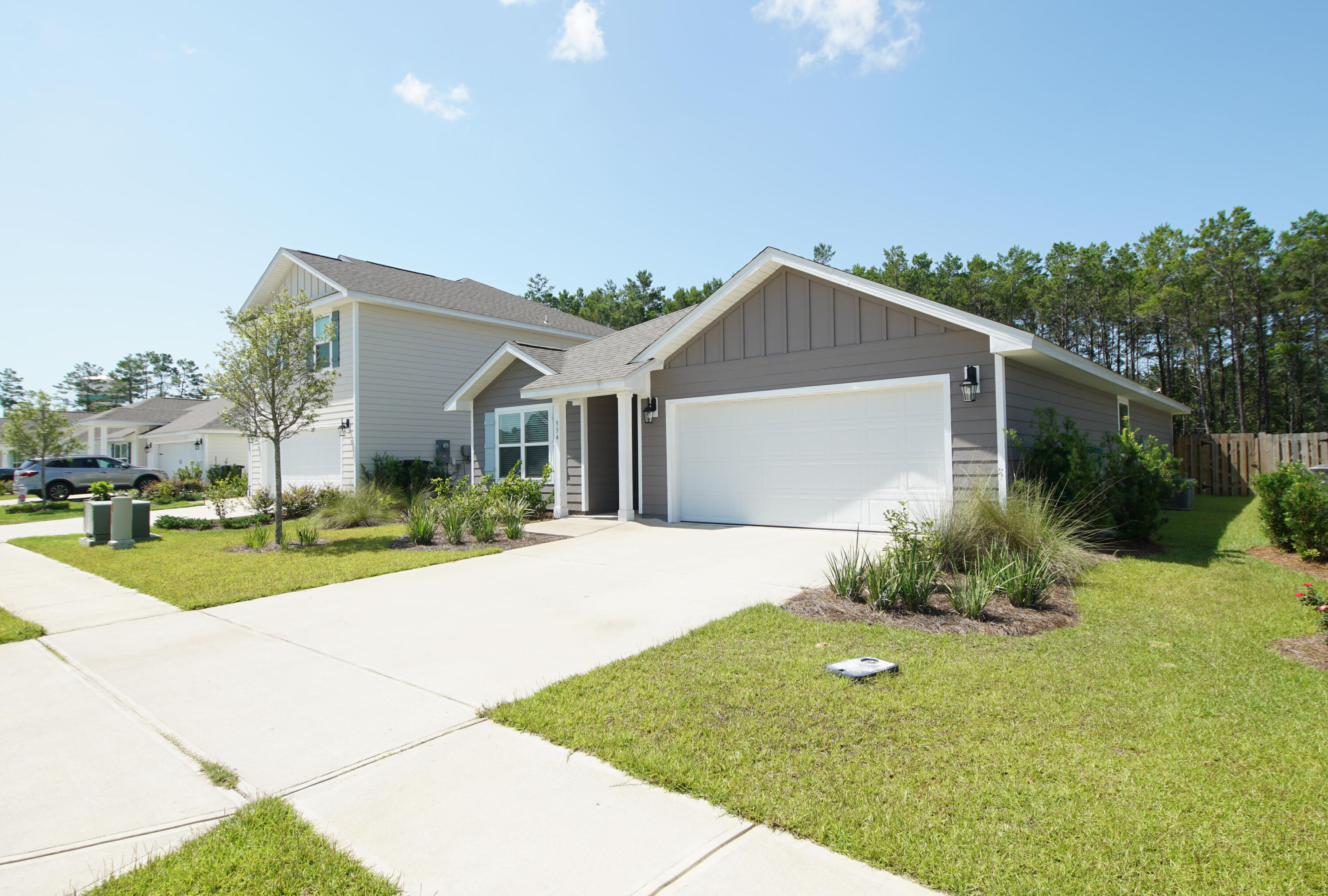 HAMMOCK BAY - MILL COTTAGES - Residential Lease