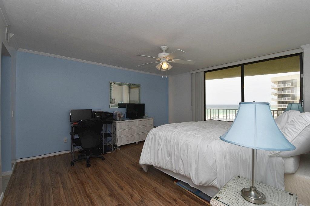 MAINSAIL CONDO PH 1 - Residential