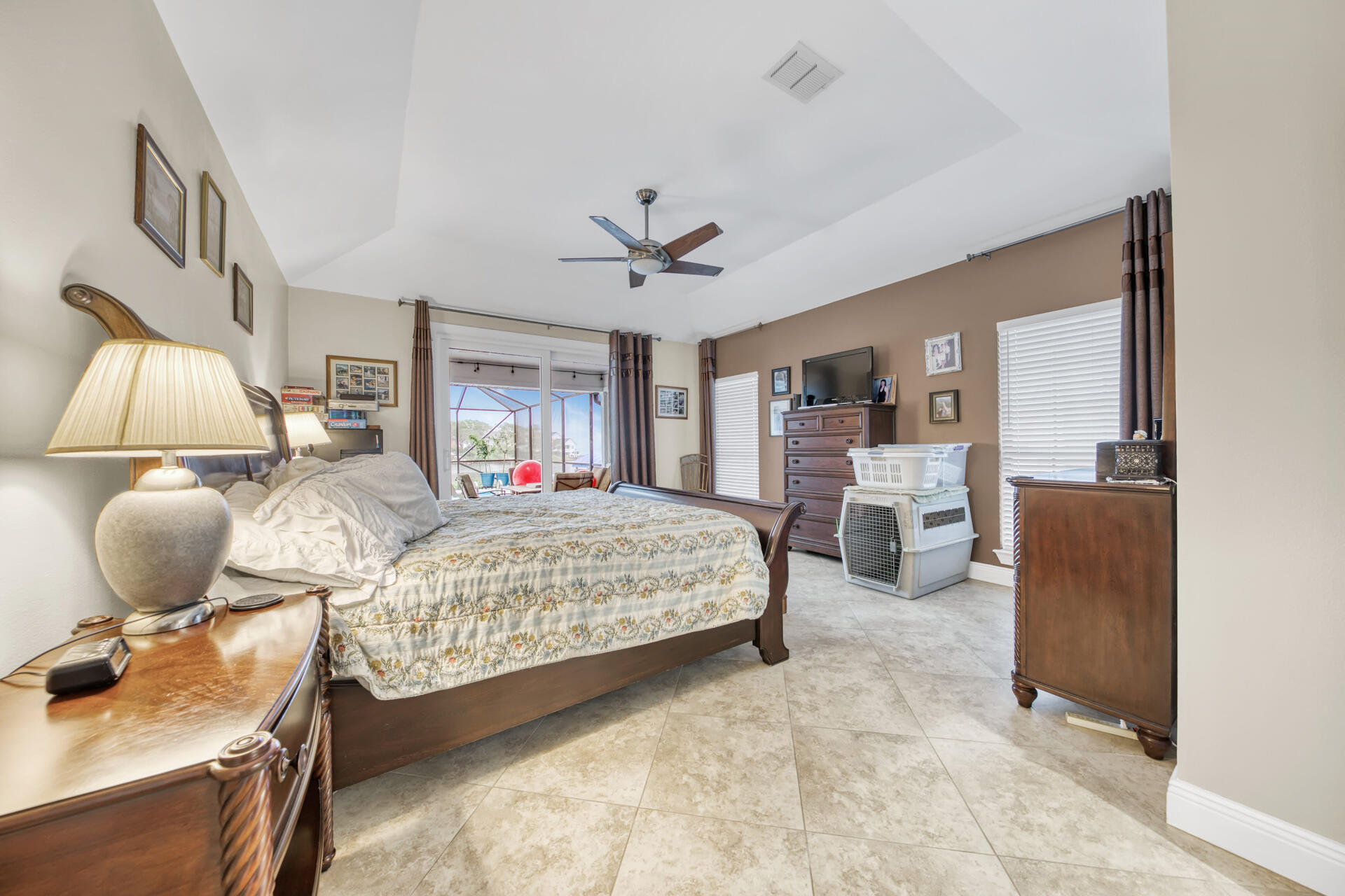 LAKE POINTE - Residential