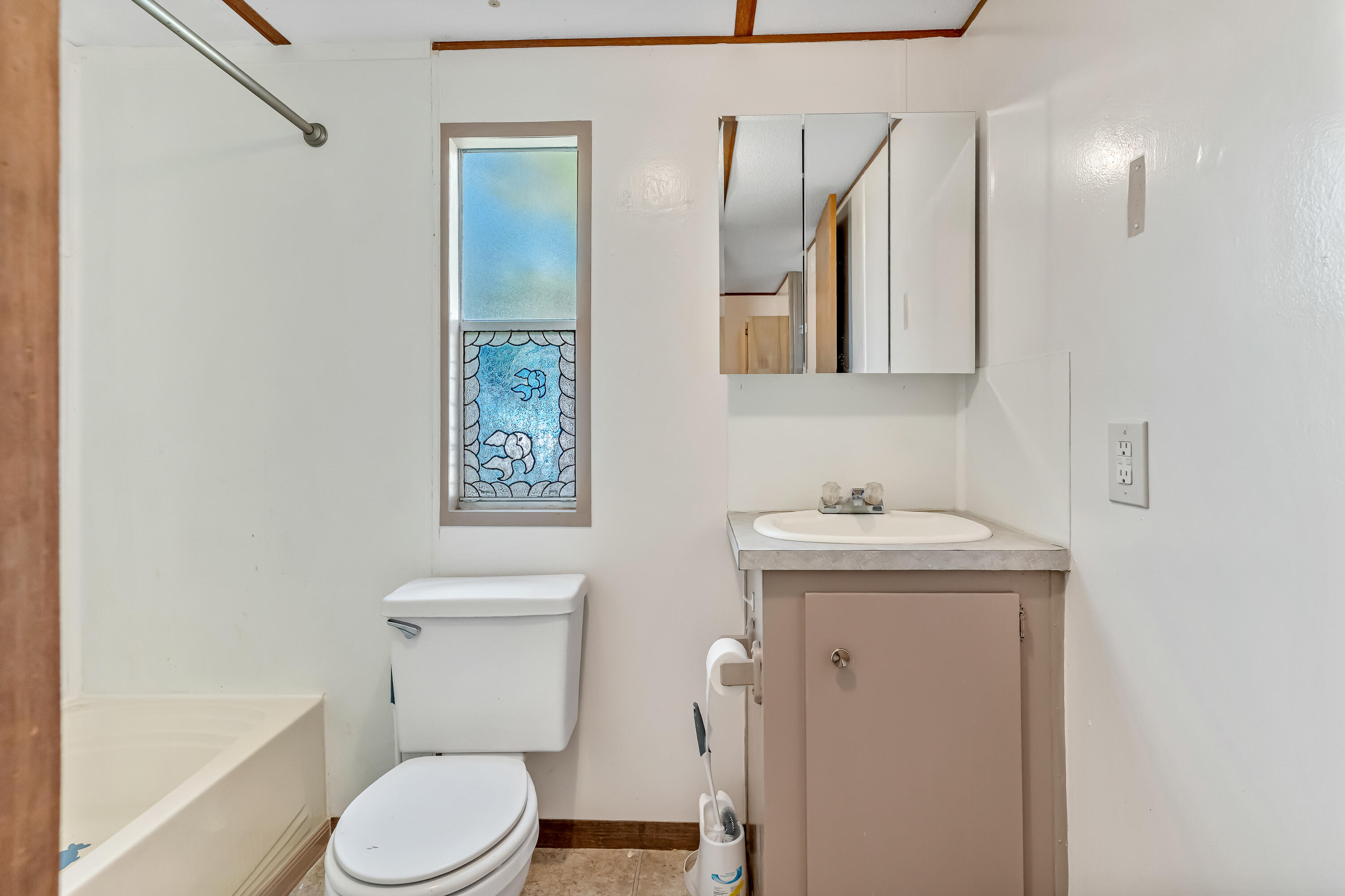 GREEN ACRES - Residential Lease