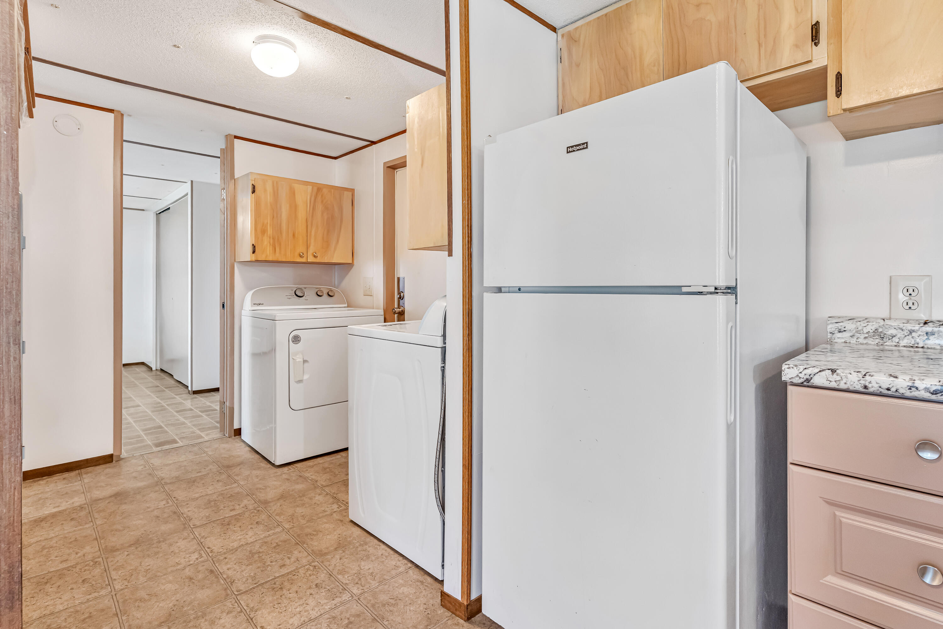 GREEN ACRES - Residential Lease
