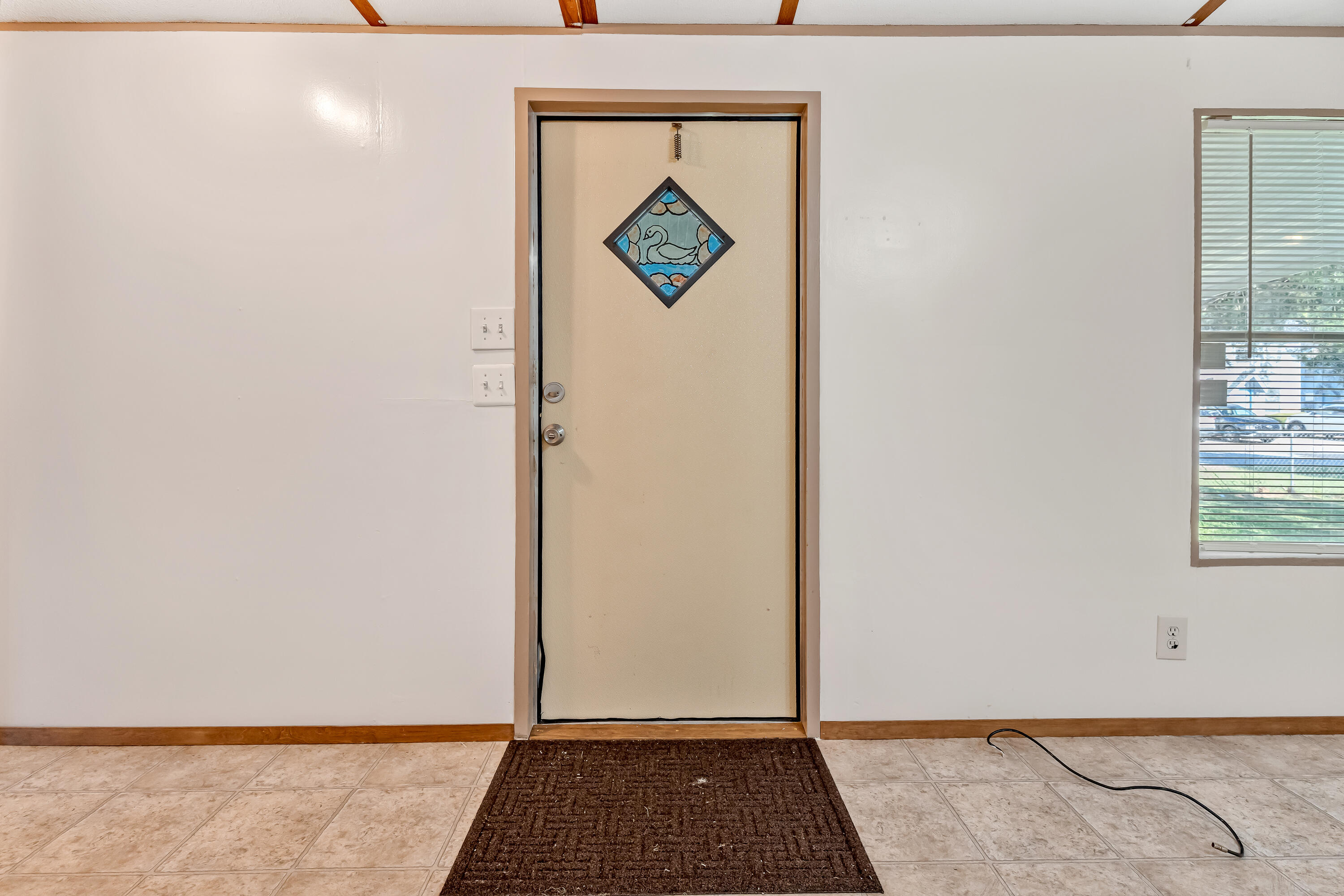 GREEN ACRES - Residential Lease