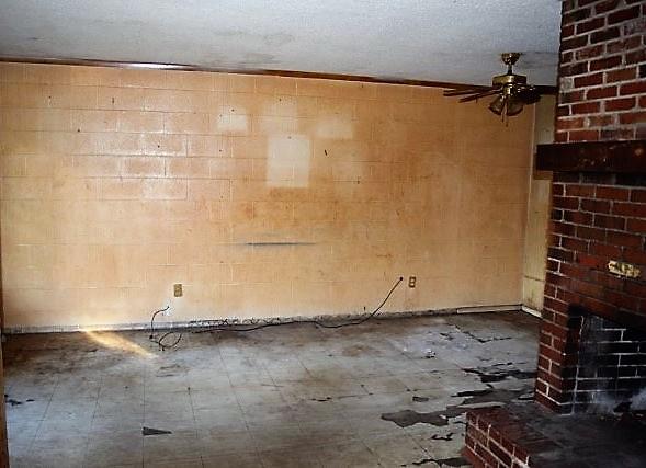 CRESTVIEW - Residential