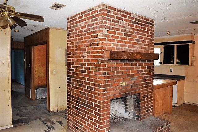 CRESTVIEW - Residential