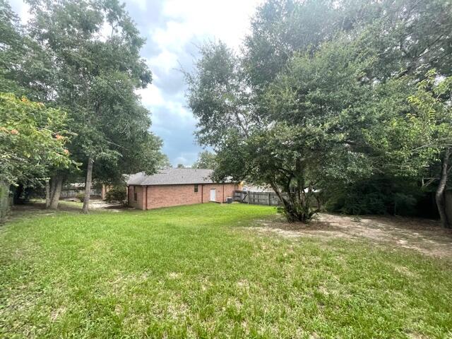 COUNTRYVIEW ESTATES - Residential Lease