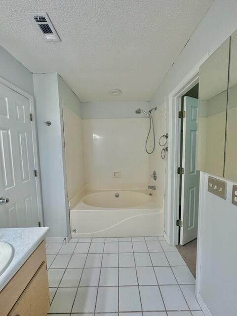 COUNTRYVIEW ESTATES - Residential Lease