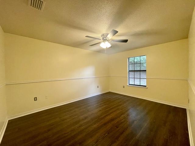 COUNTRYVIEW ESTATES - Residential Lease