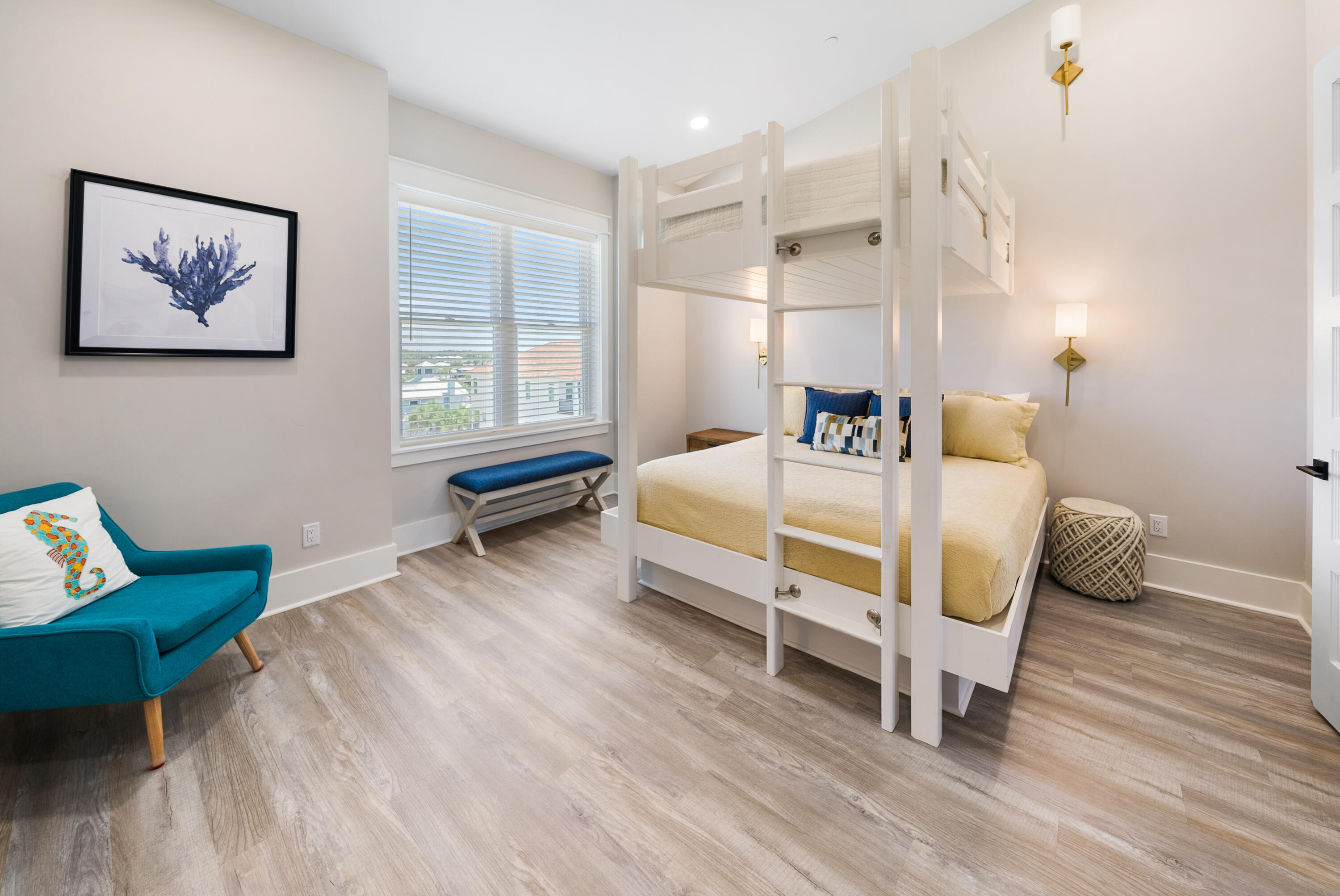 CRESCENT BEACH UNIT 1 - Residential