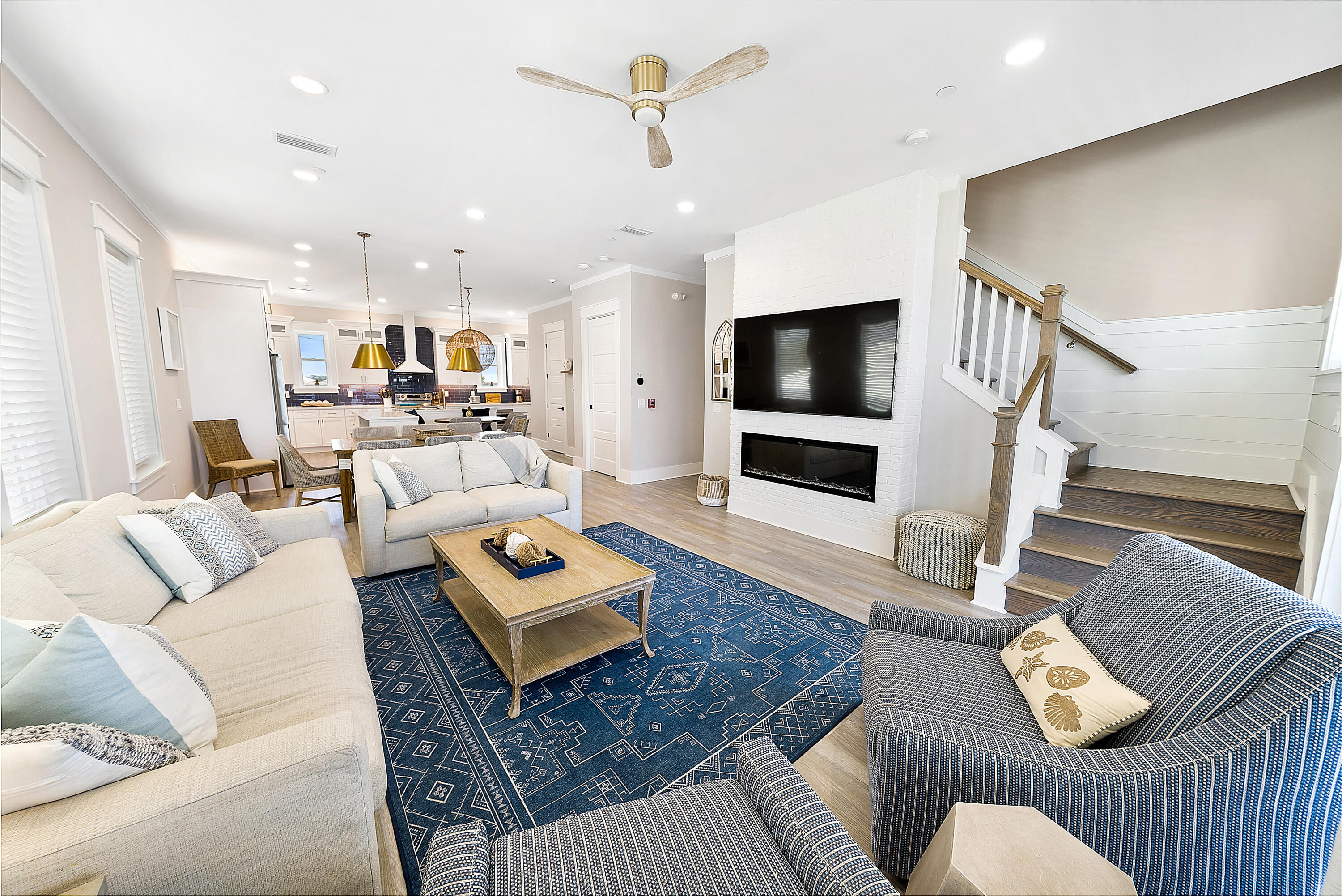 CRESCENT BEACH UNIT 1 - Residential