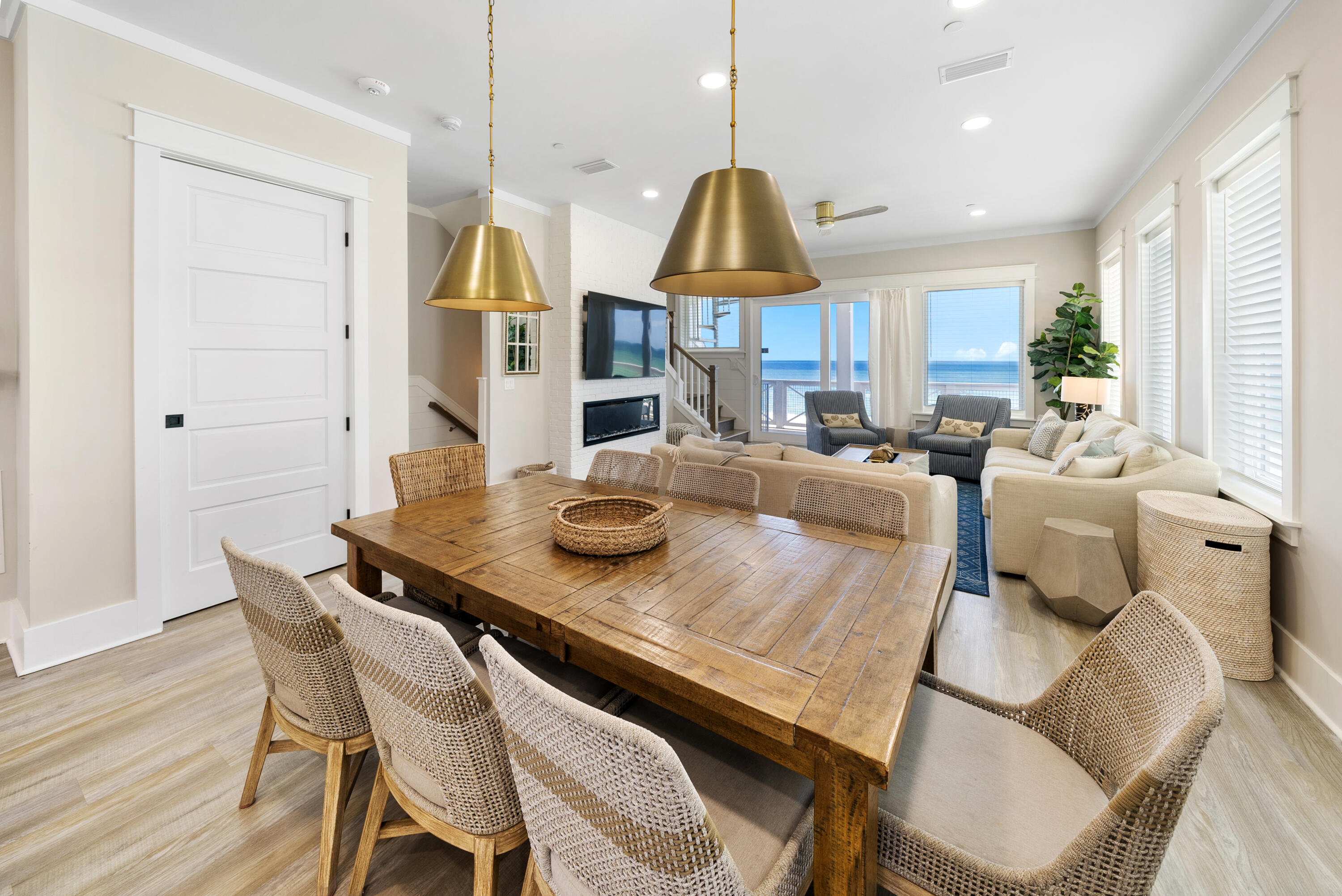 CRESCENT BEACH UNIT 1 - Residential