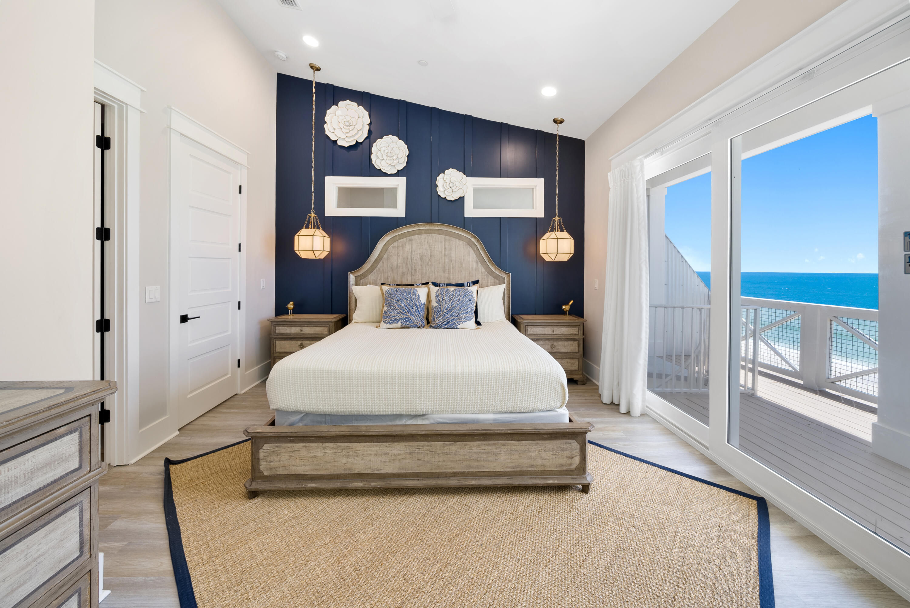 CRESCENT BEACH UNIT 1 - Residential