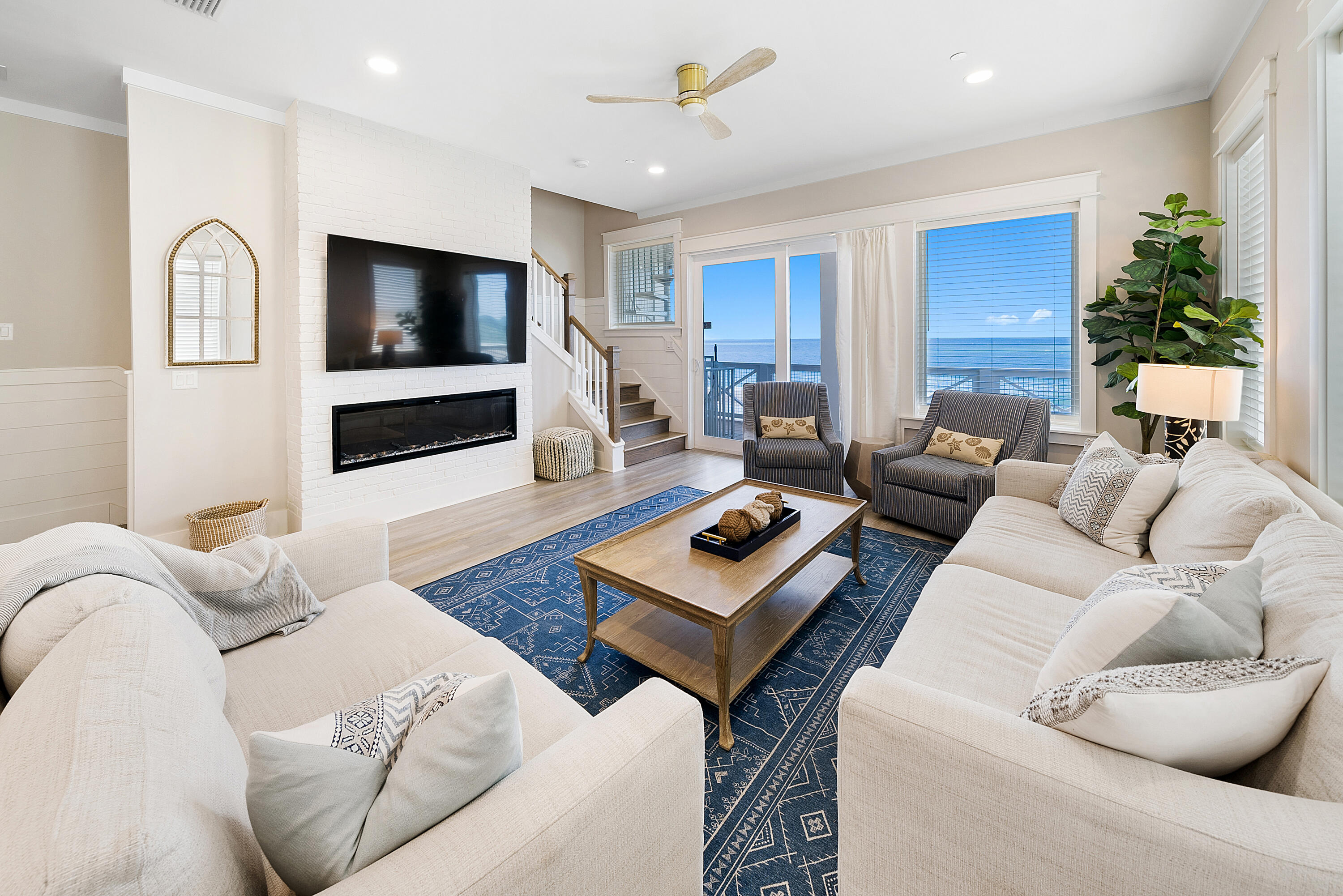 CRESCENT BEACH UNIT 1 - Residential