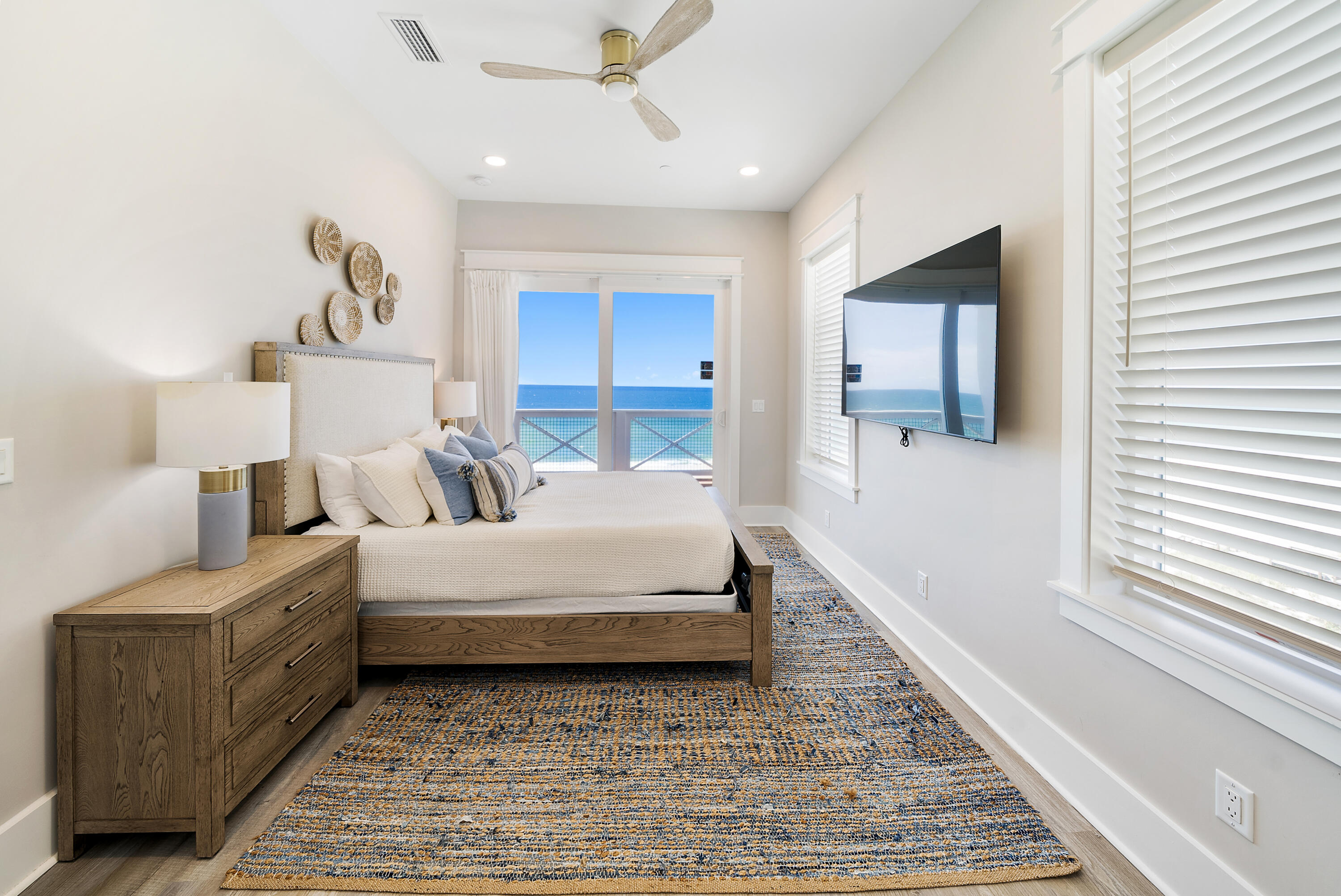 CRESCENT BEACH UNIT 1 - Residential