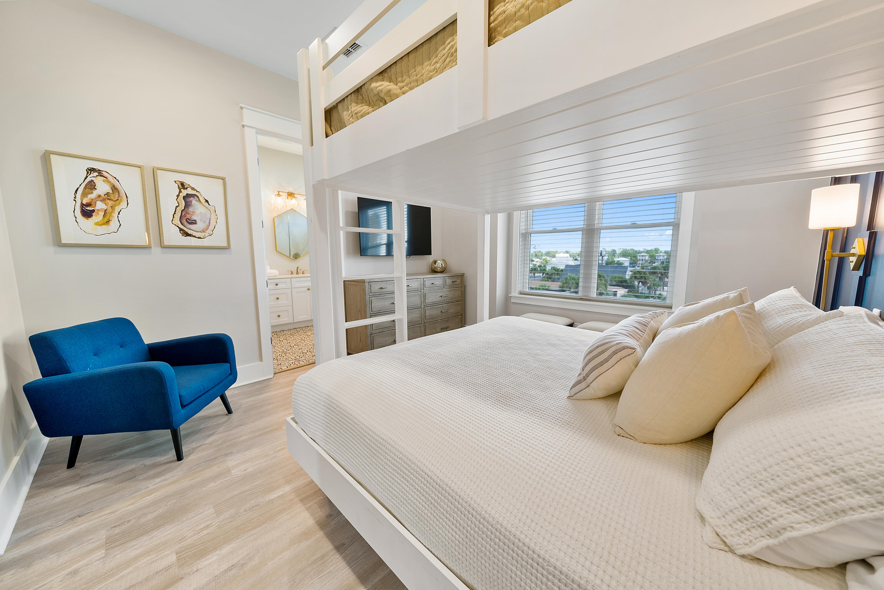 CRESCENT BEACH UNIT 1 - Residential