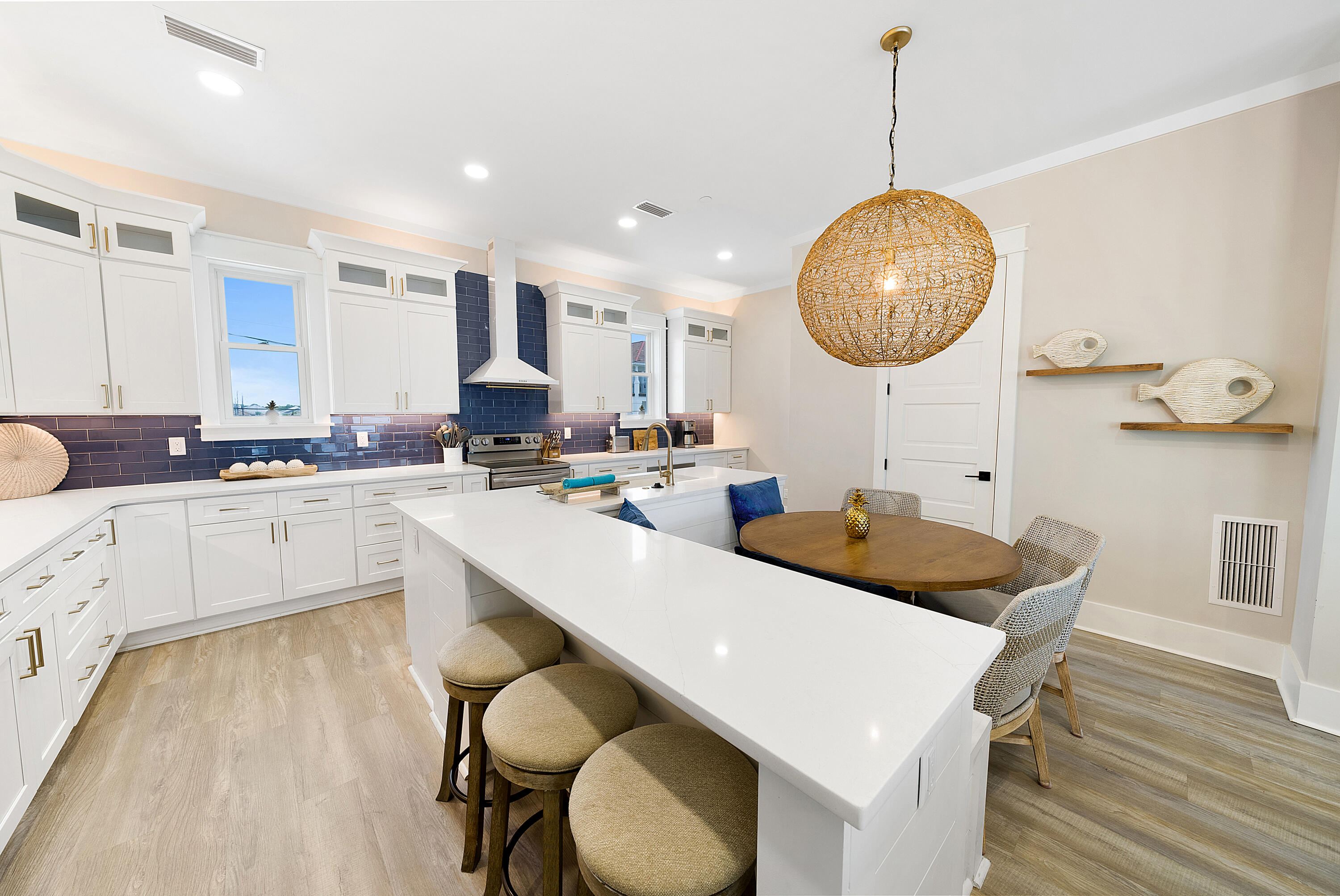 CRESCENT BEACH UNIT 1 - Residential