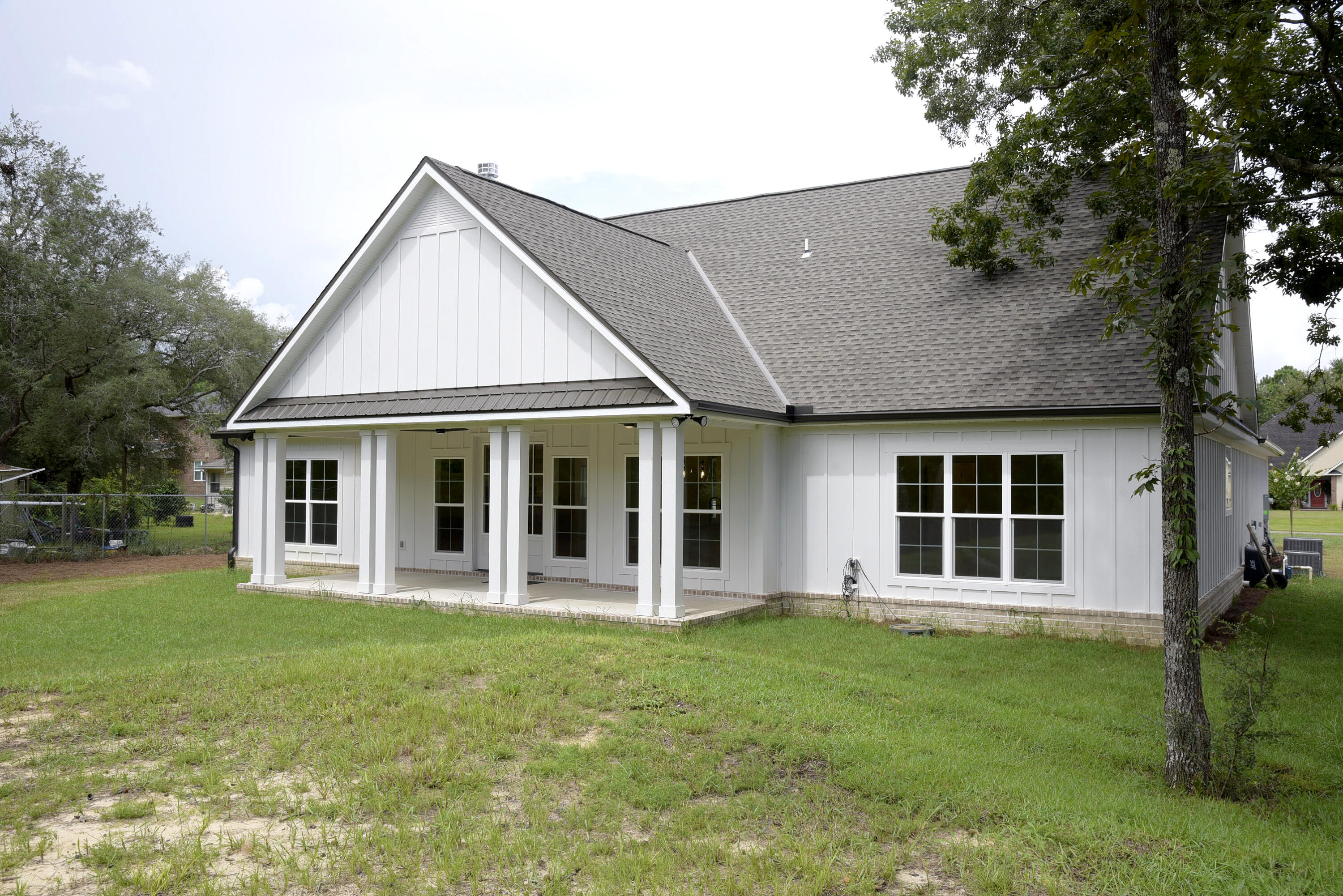 CEDAR BEACH - Residential Lease