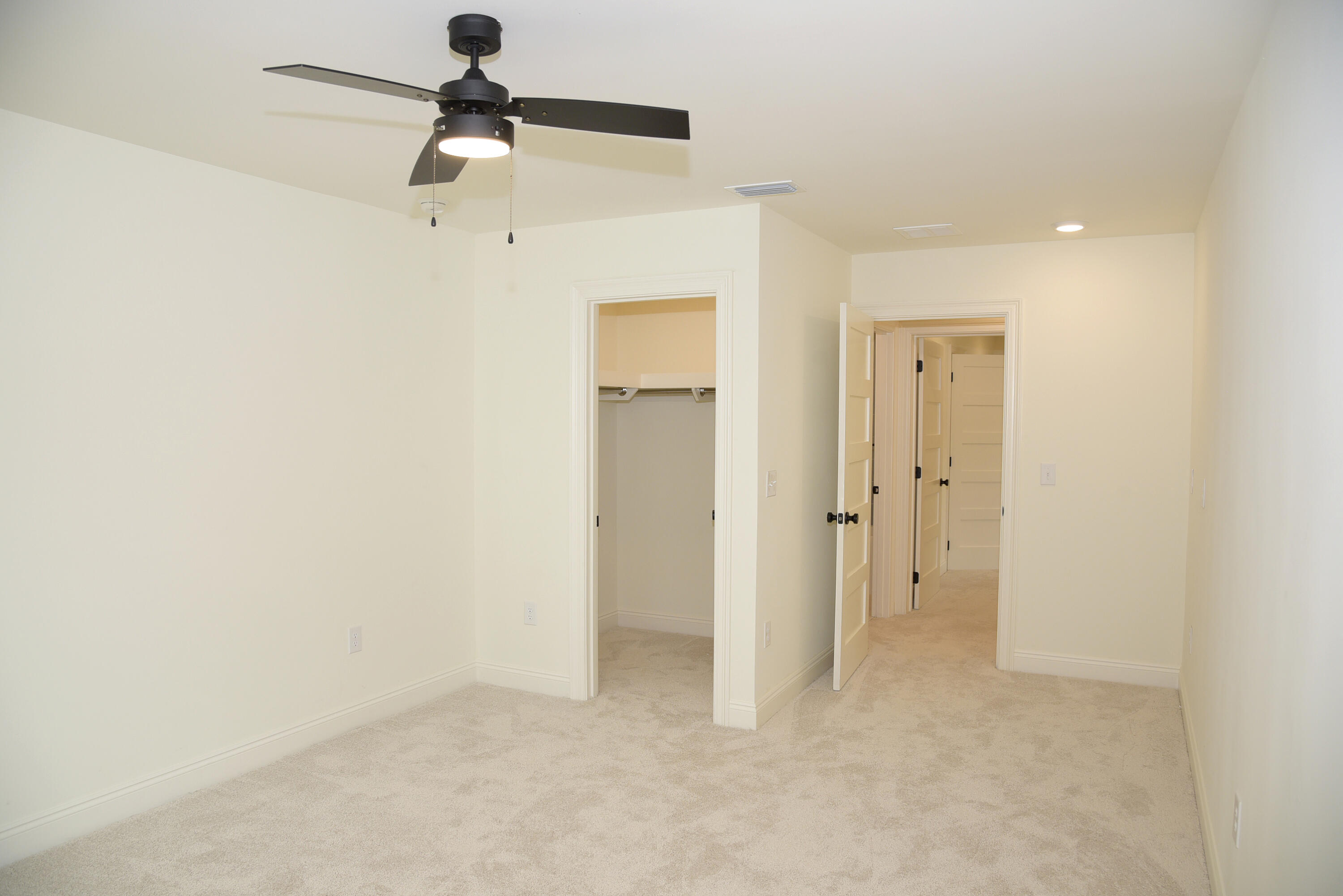 CEDAR BEACH - Residential Lease