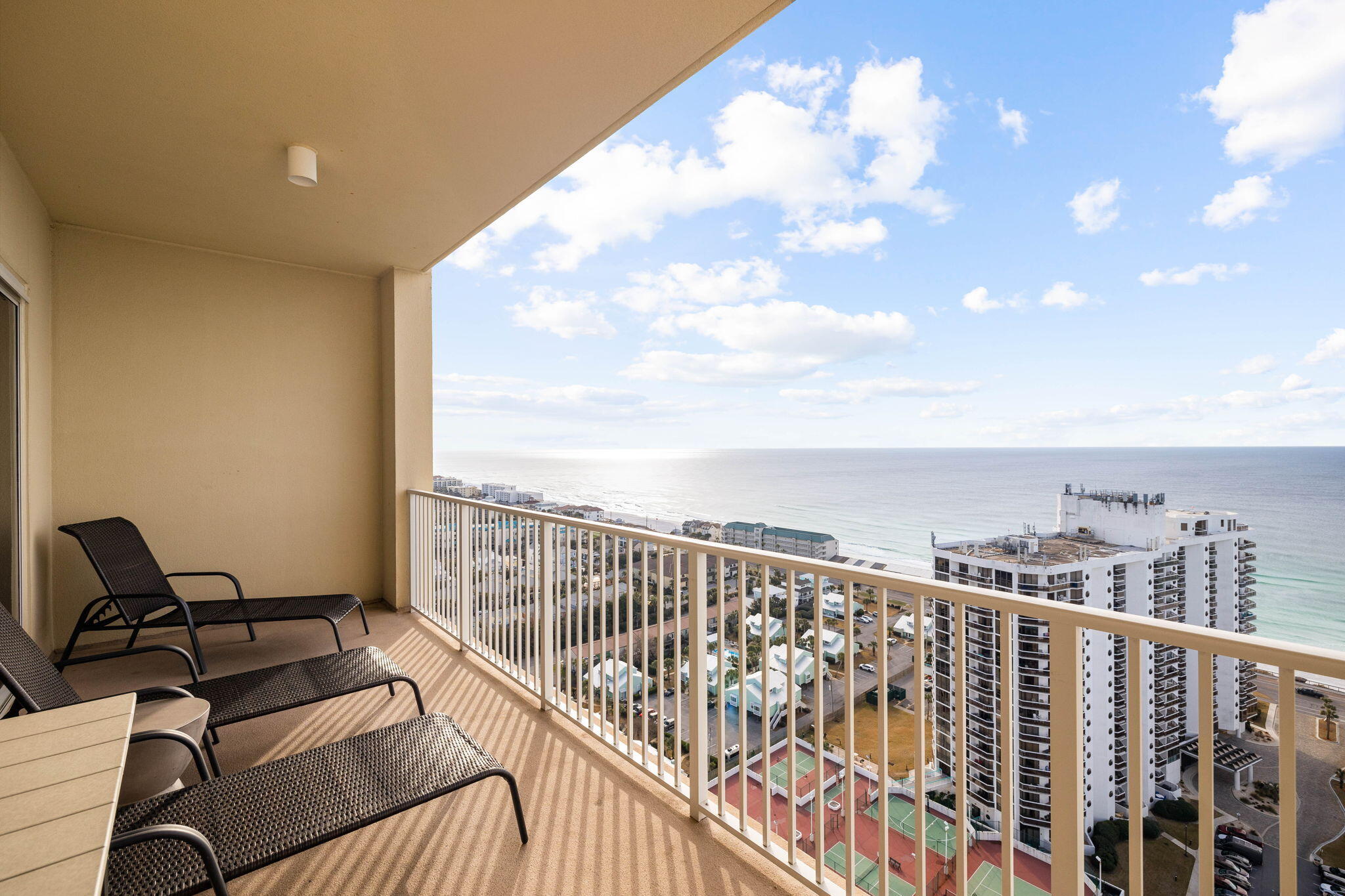 ARIEL DUNES - Residential