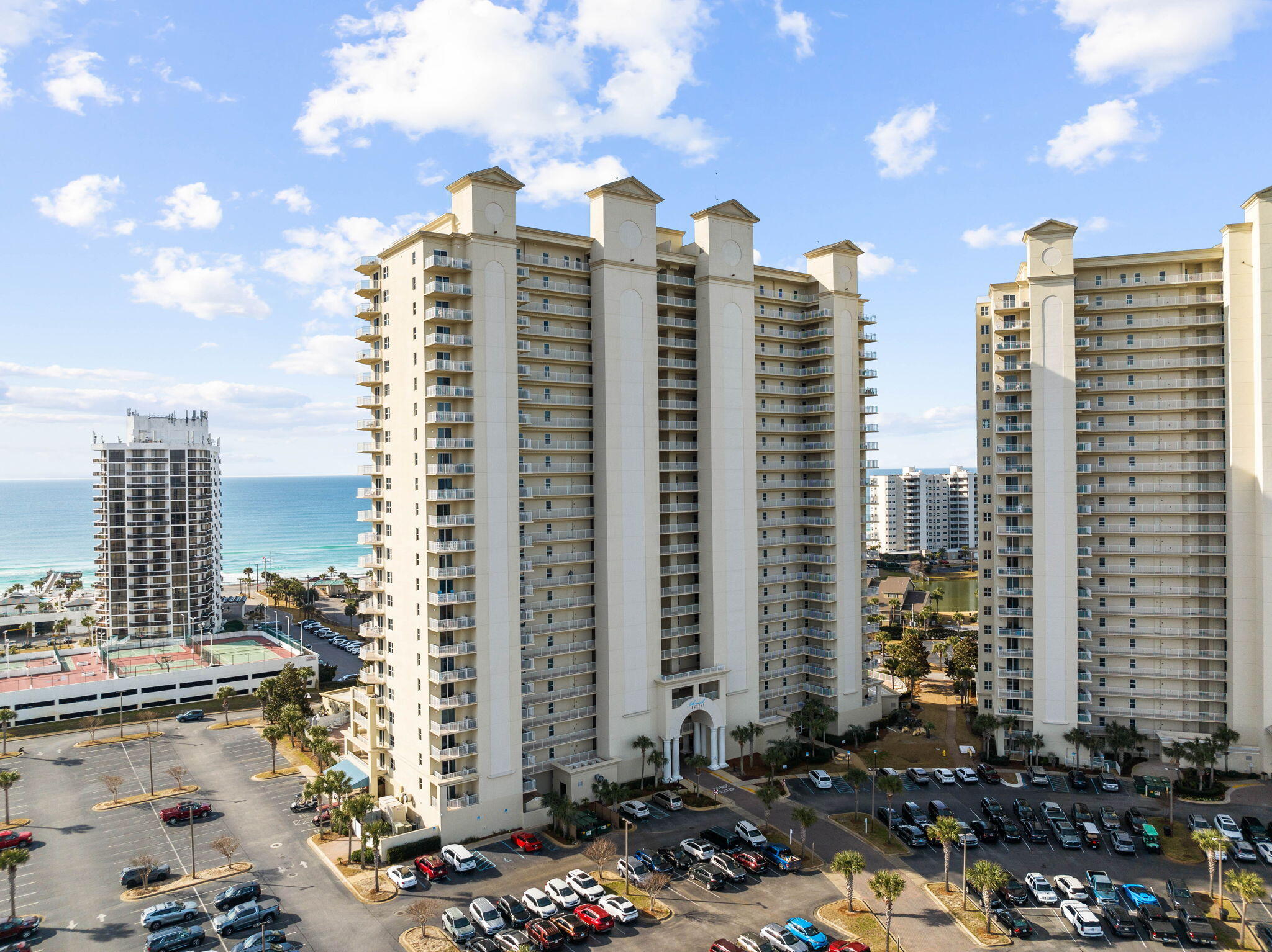 ARIEL DUNES - Residential