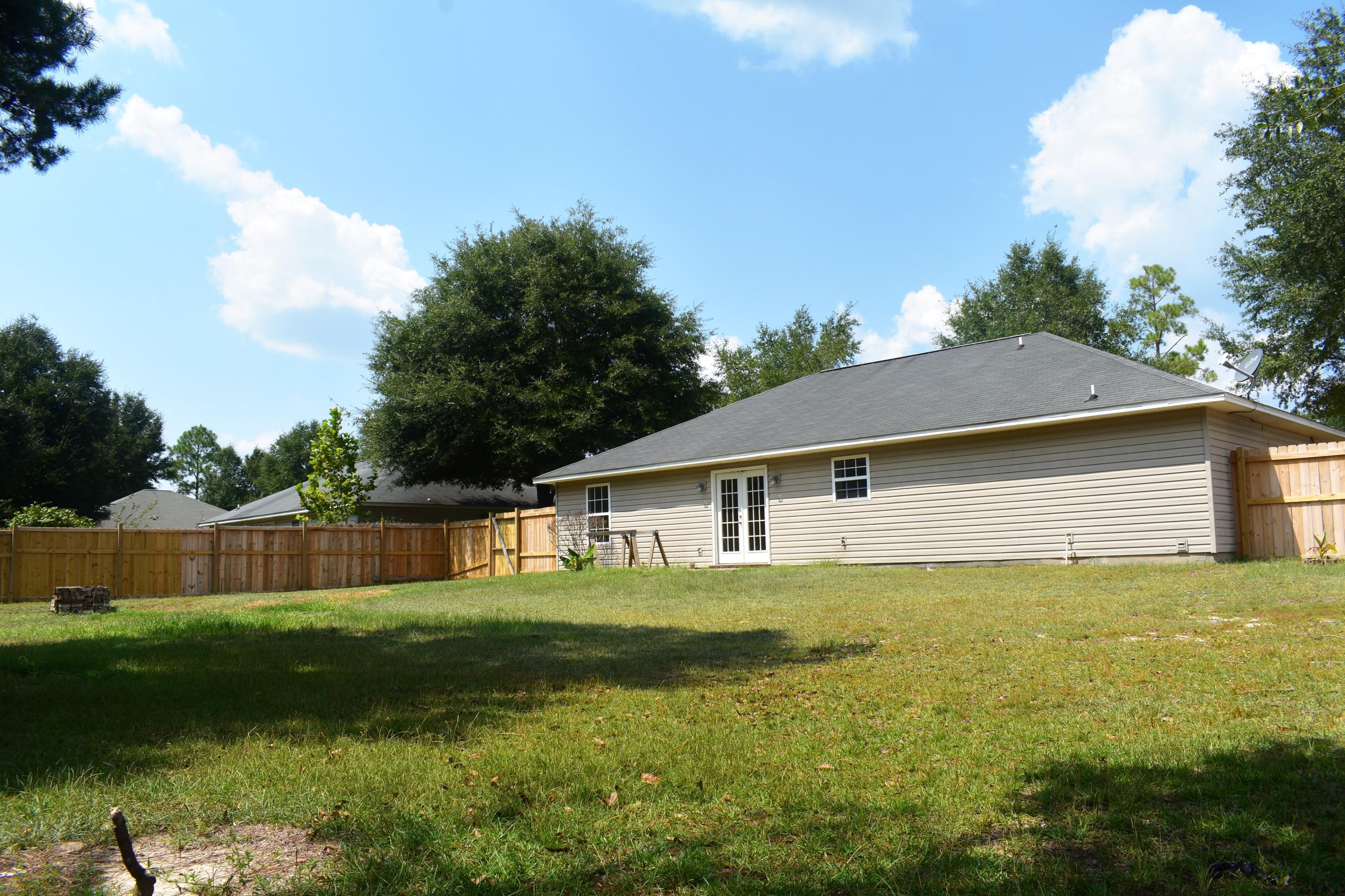 TRIPLE LAKES ESTATES - Residential