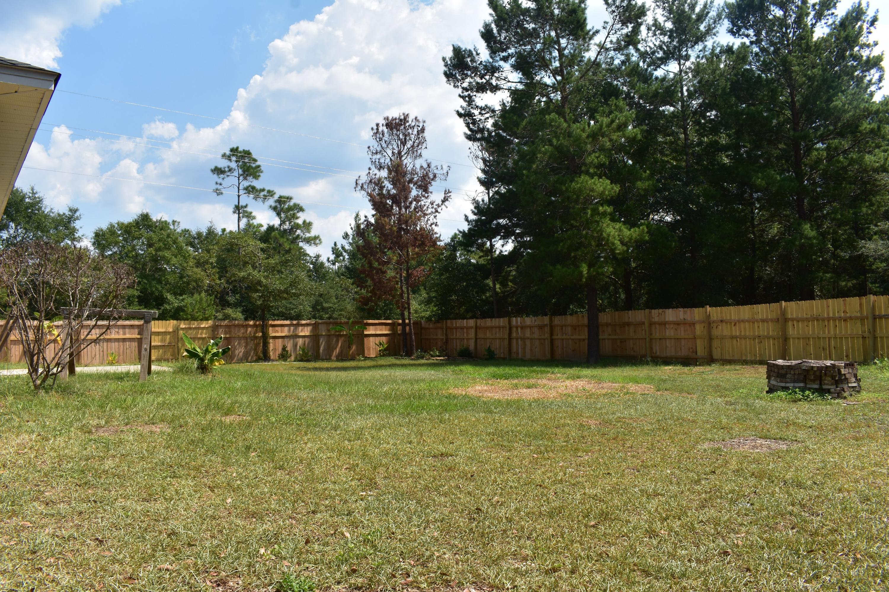 TRIPLE LAKES ESTATES - Residential