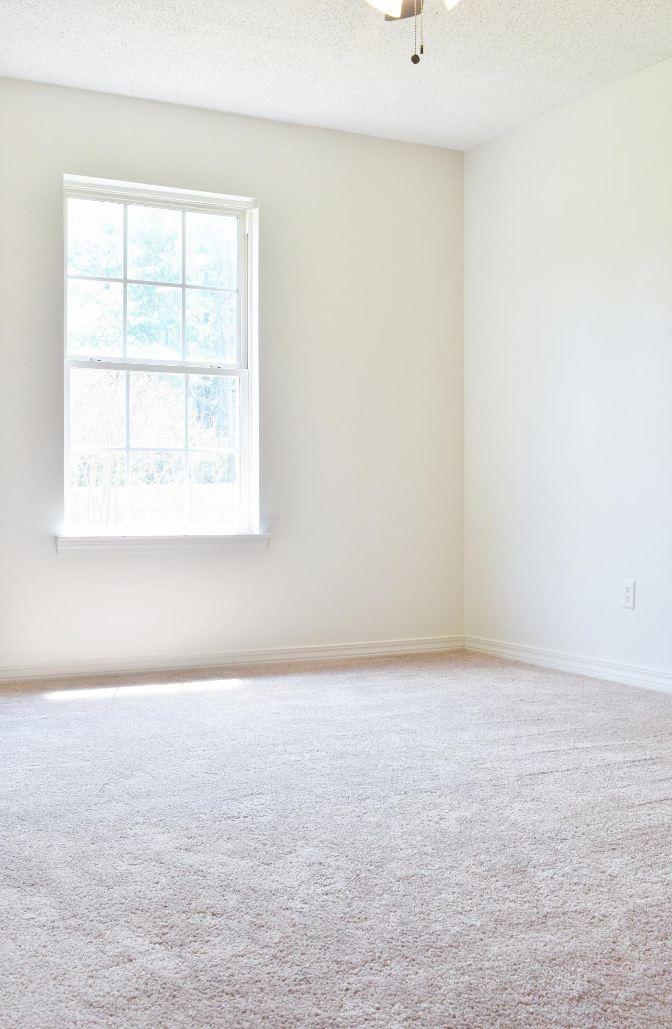 TRIPLE LAKES ESTATES - Residential