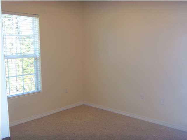 MERIDIAN SQUARE T/H - Residential Lease