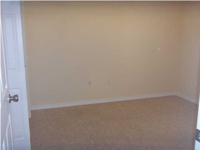 MERIDIAN SQUARE T/H - Residential Lease