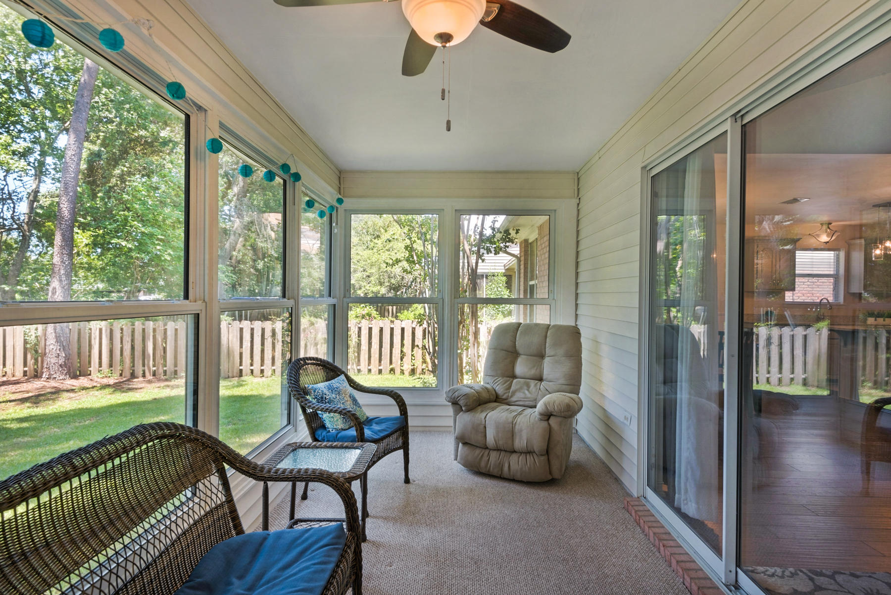 PARKWOOD LANE BLUEWATER BAY - Residential