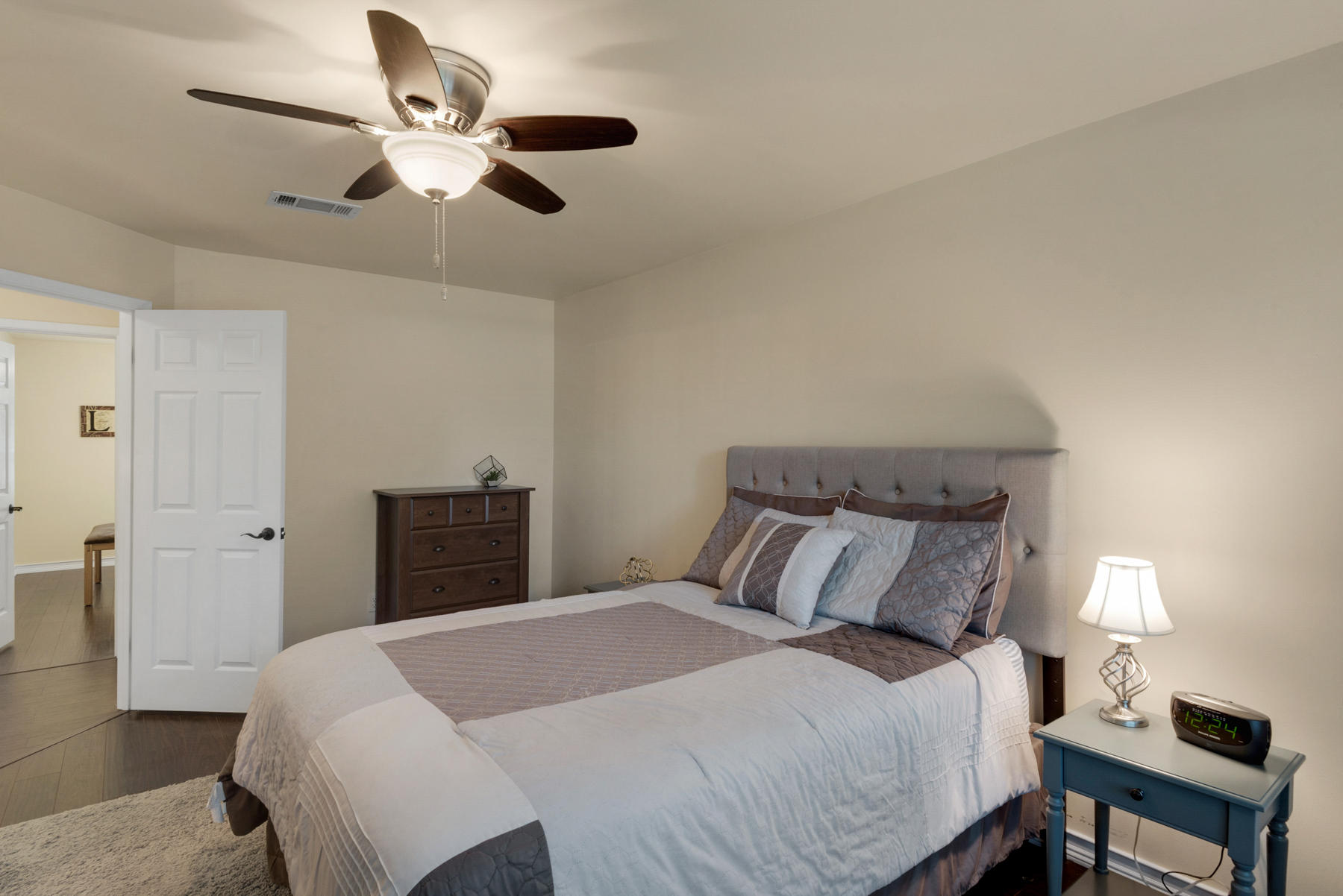 PARKWOOD LANE BLUEWATER BAY - Residential