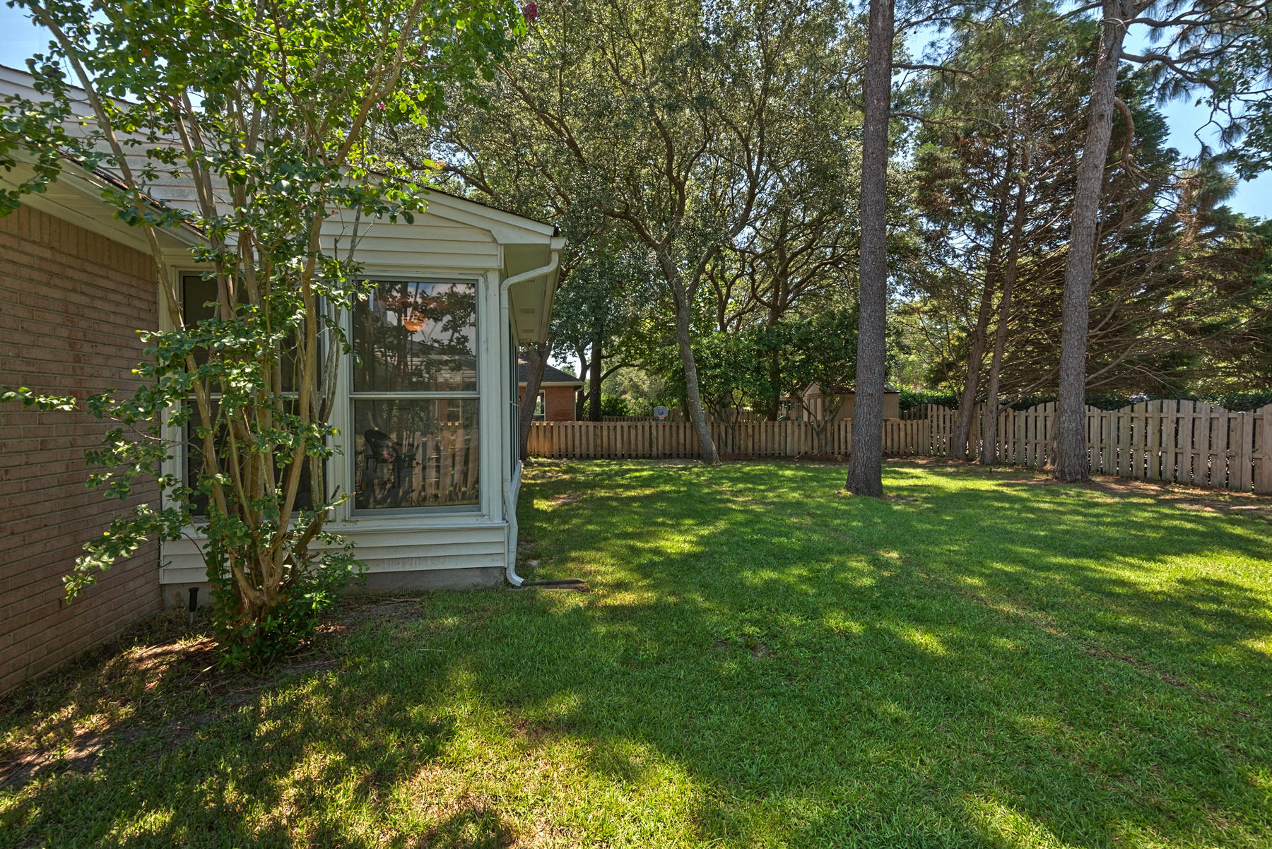 PARKWOOD LANE BLUEWATER BAY - Residential