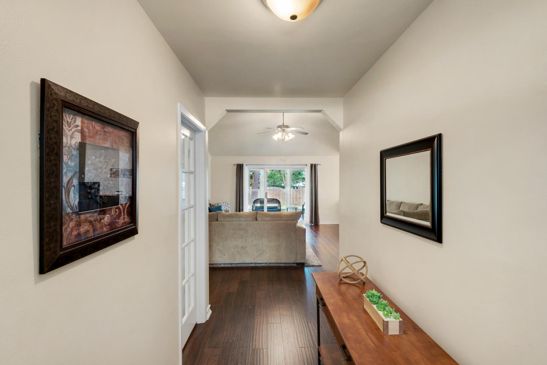 PARKWOOD LANE BLUEWATER BAY - Residential