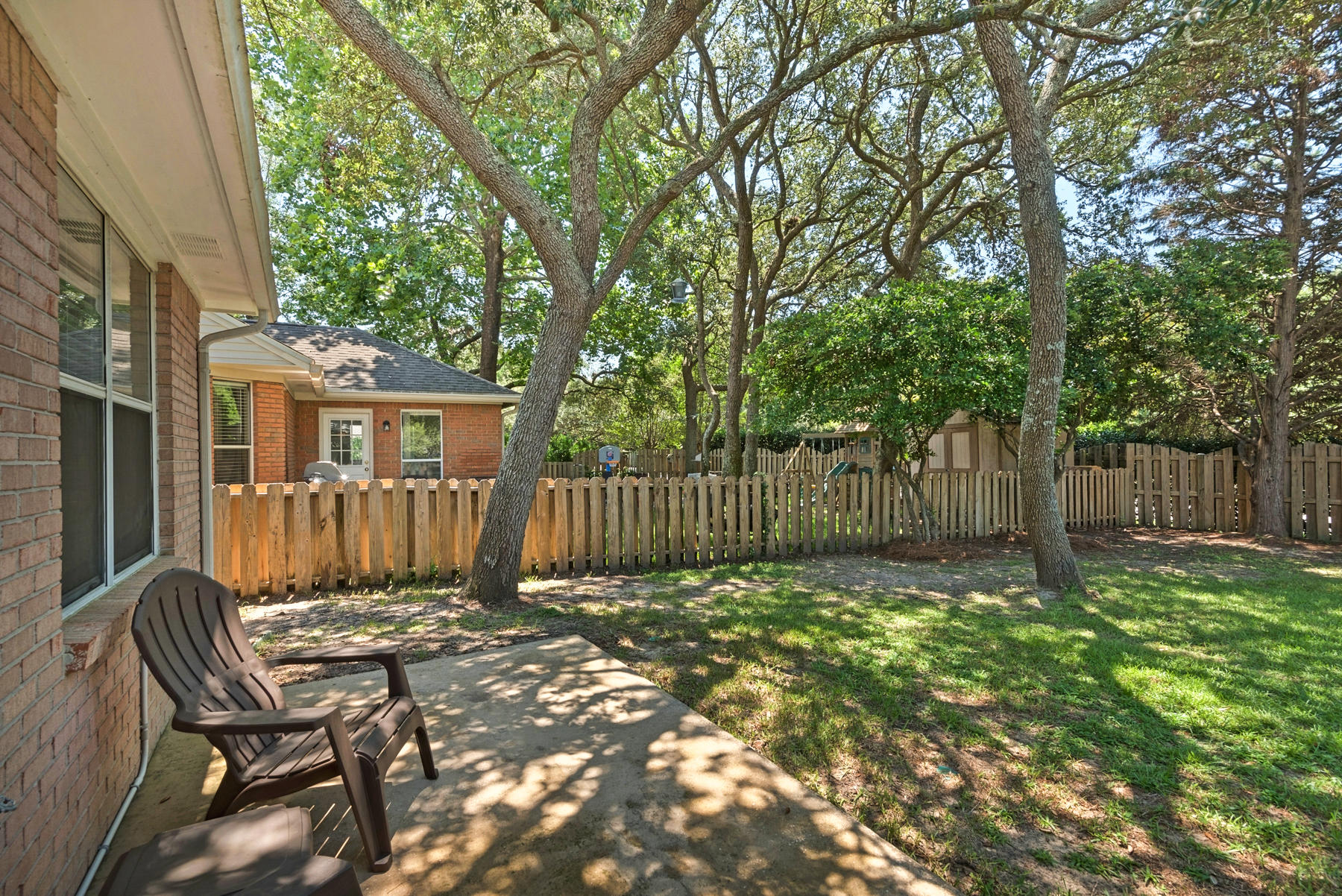 PARKWOOD LANE BLUEWATER BAY - Residential