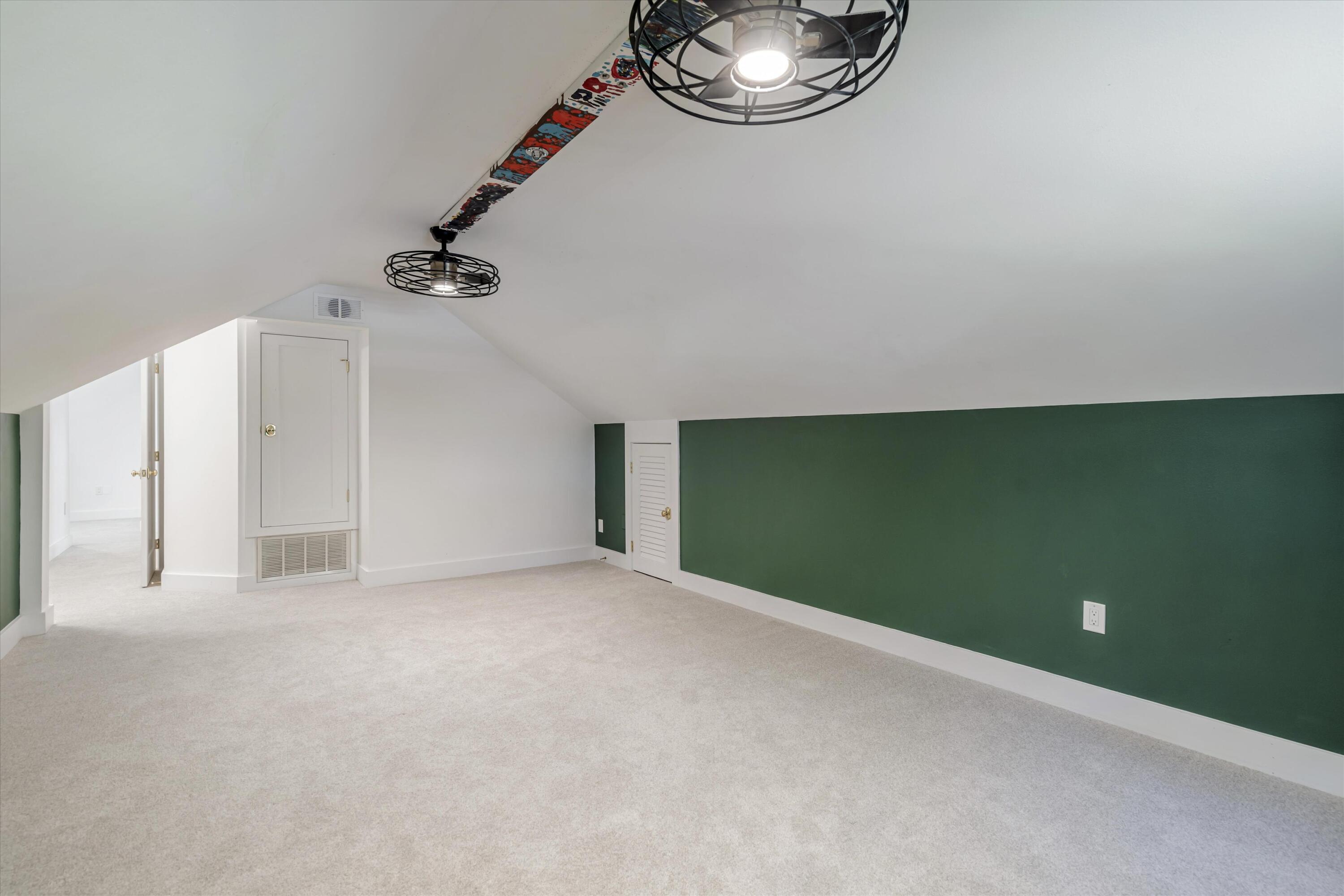 SWIFT CREEK PH III LOT 7 - Residential