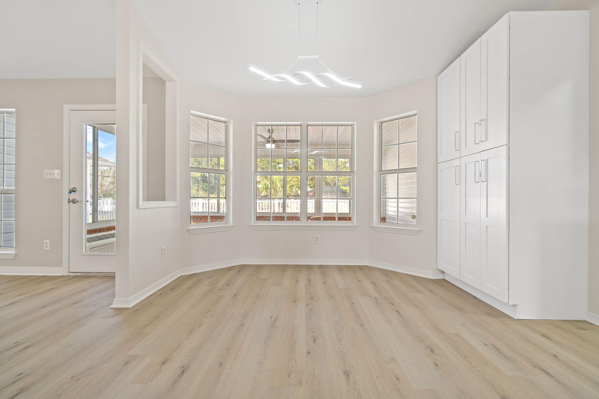 HOLLEY BY THE SEA - Residential