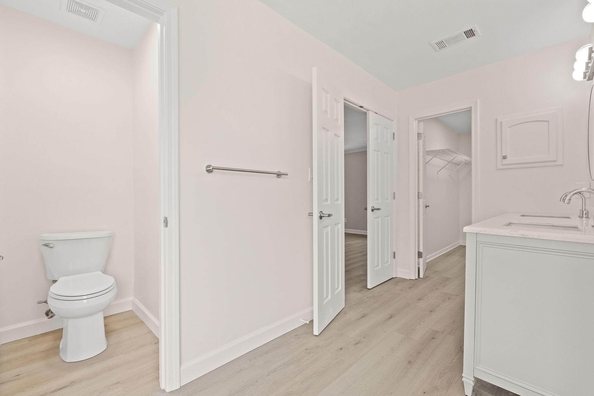 HOLLEY BY THE SEA - Residential